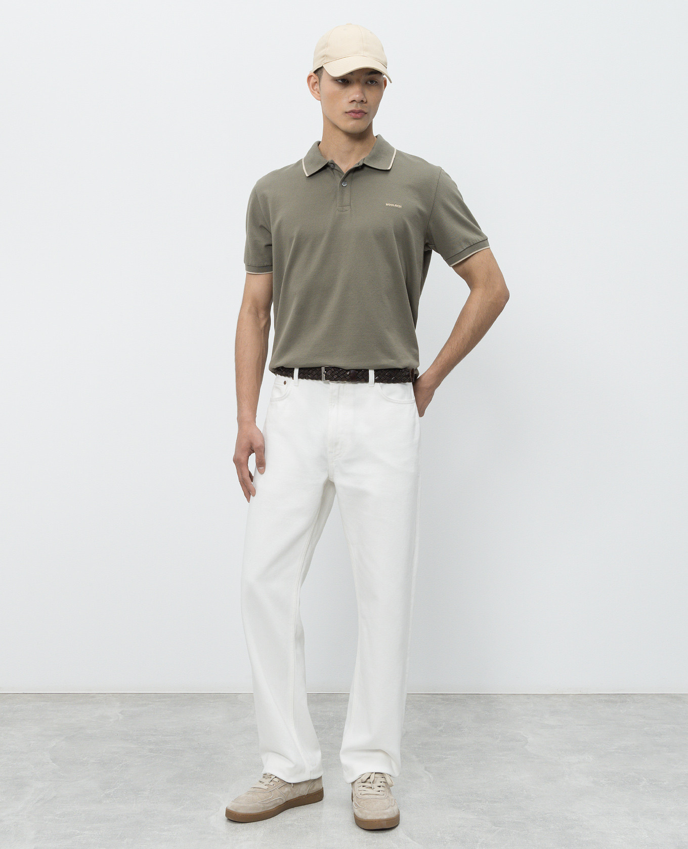 Khaki polo with piping Woolrich
Khaki polo with piping Woolrich