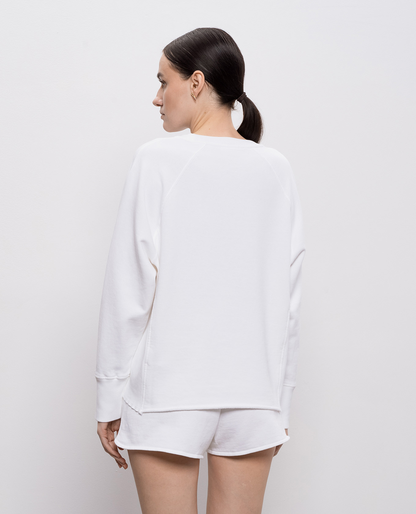 White sweatshirt with logo embroidery Dondup
White sweatshirt with logo embroidery Dondup