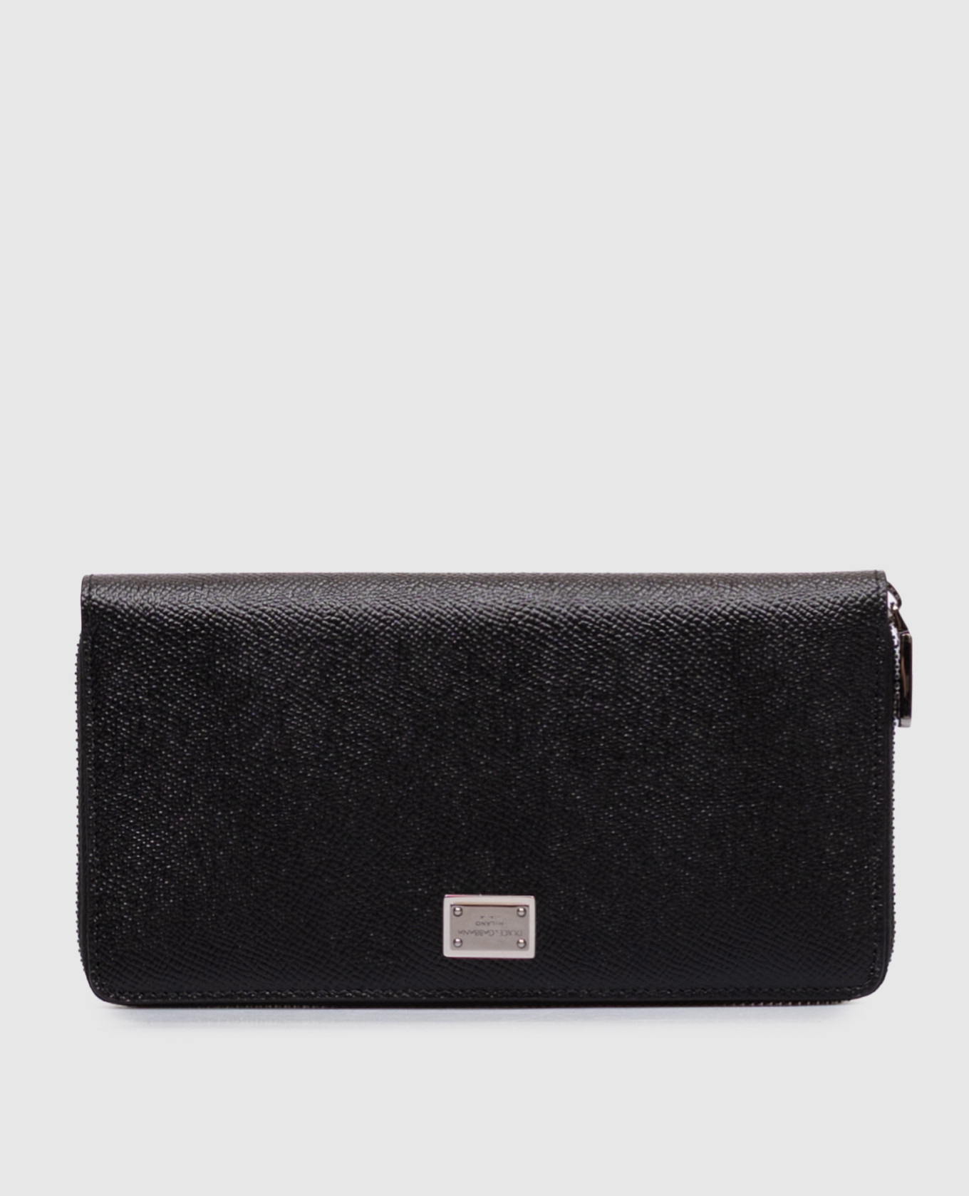 Black leather wallet with metal plate Dolce&Gabbana
Black leather wallet with metal plate Dolce&Gabbana
