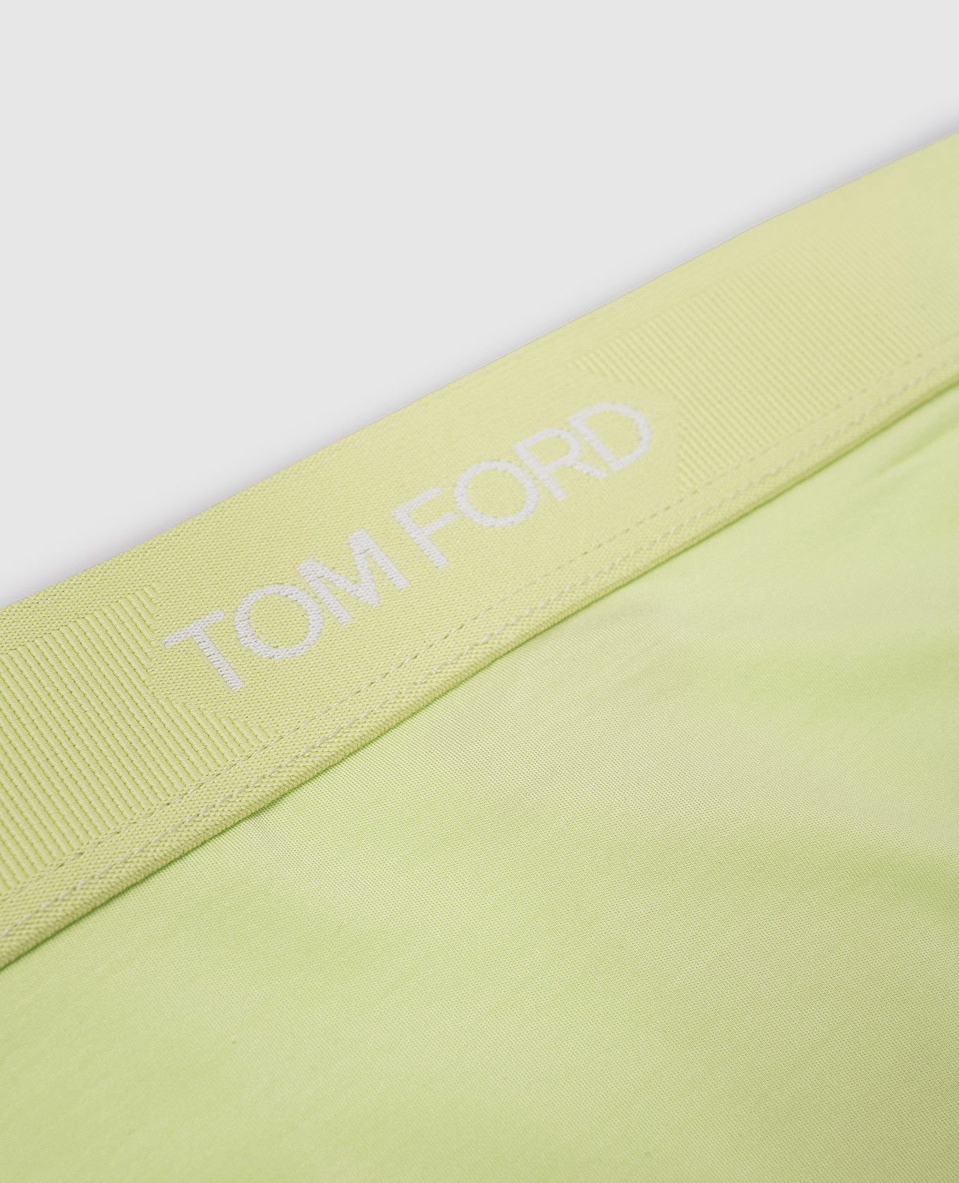 Green logo pattern thong panties Tom Ford
Green logo pattern thong panties Tom Ford