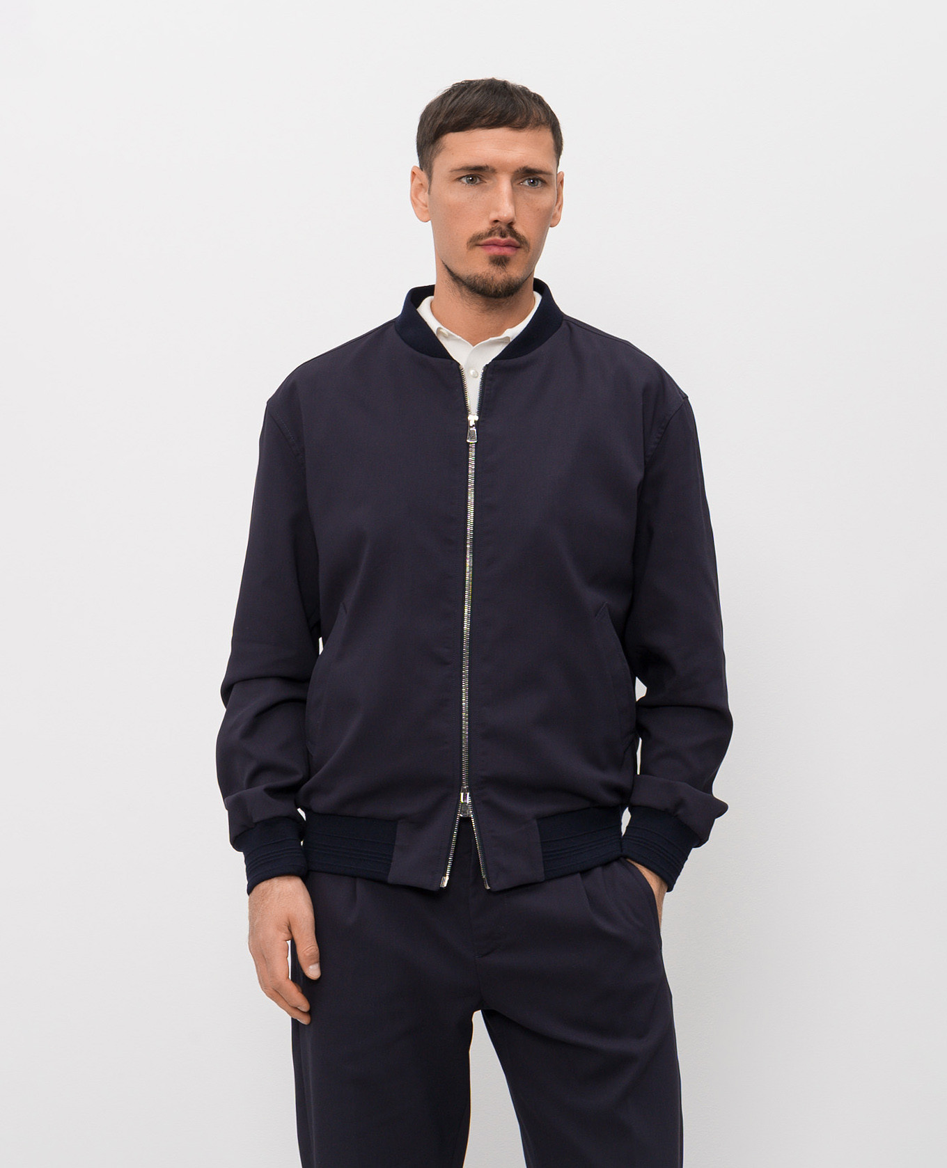 Blue bomber jacket with silk ISAIA
Blue bomber jacket with silk ISAIA
