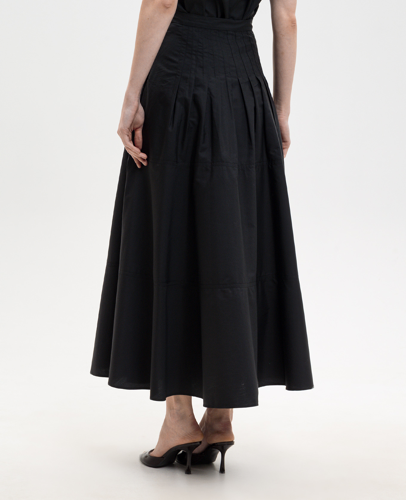 Black skirt TOPERA Max Mara
Black skirt TOPERA Max Mara