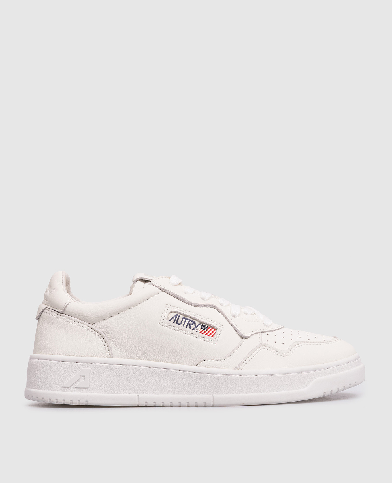Medalist white leather sneakers AUTRY
Medalist white leather sneakers AUTRY