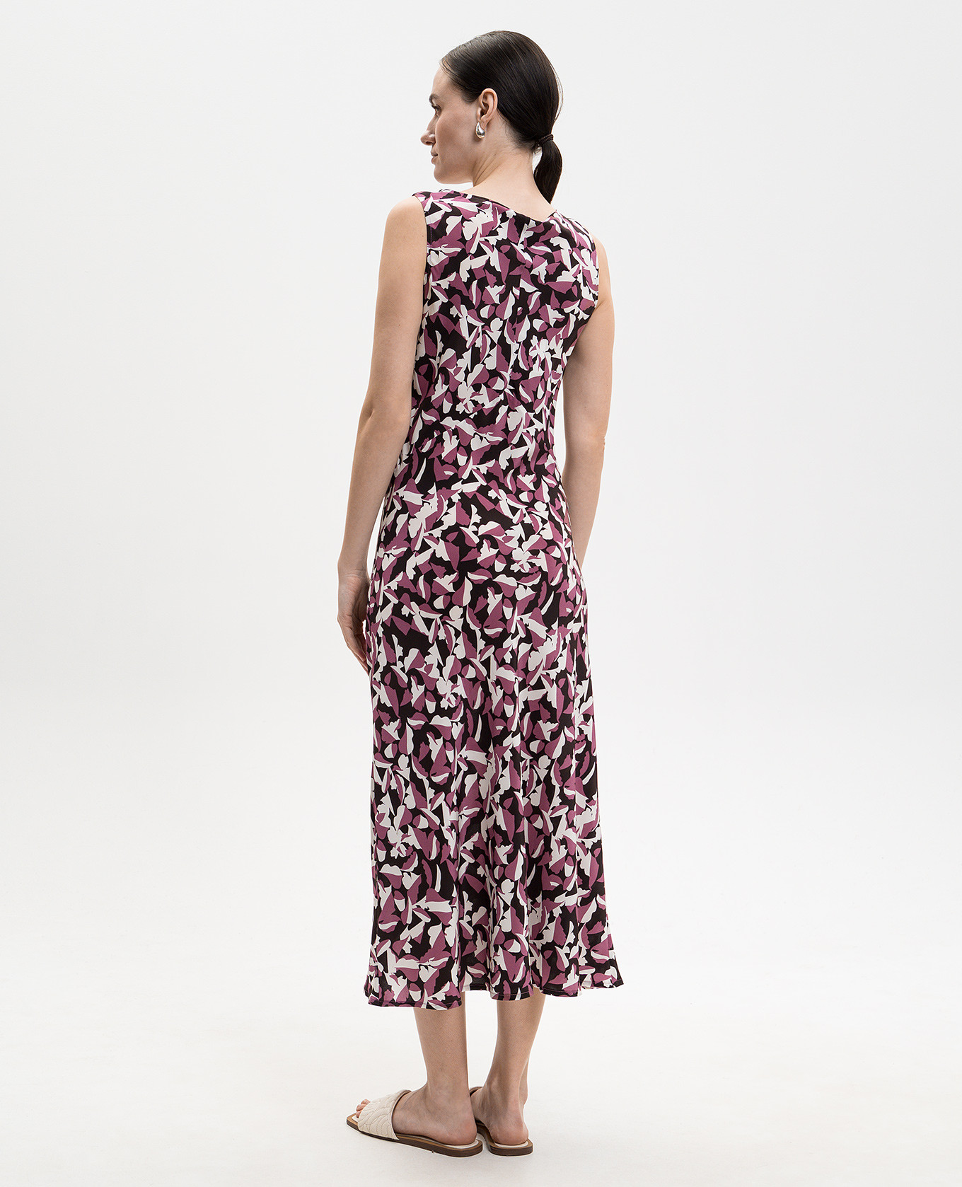 Pink printed silk dress Asceno
Pink printed silk dress Asceno