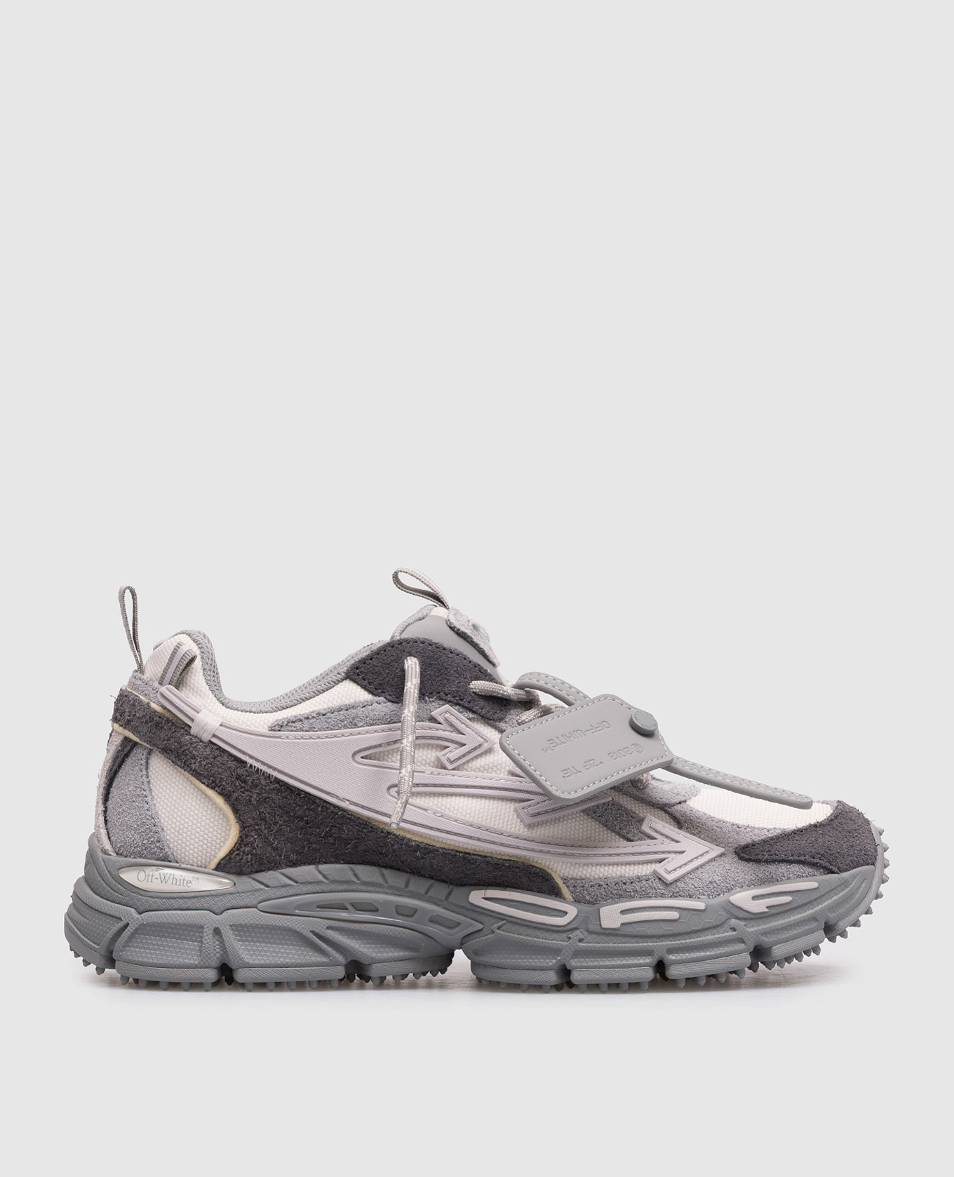 Be Right Back grey combo sneakers with emblem Off-White
Be Right Back grey combo sneakers with emblem Off-White
