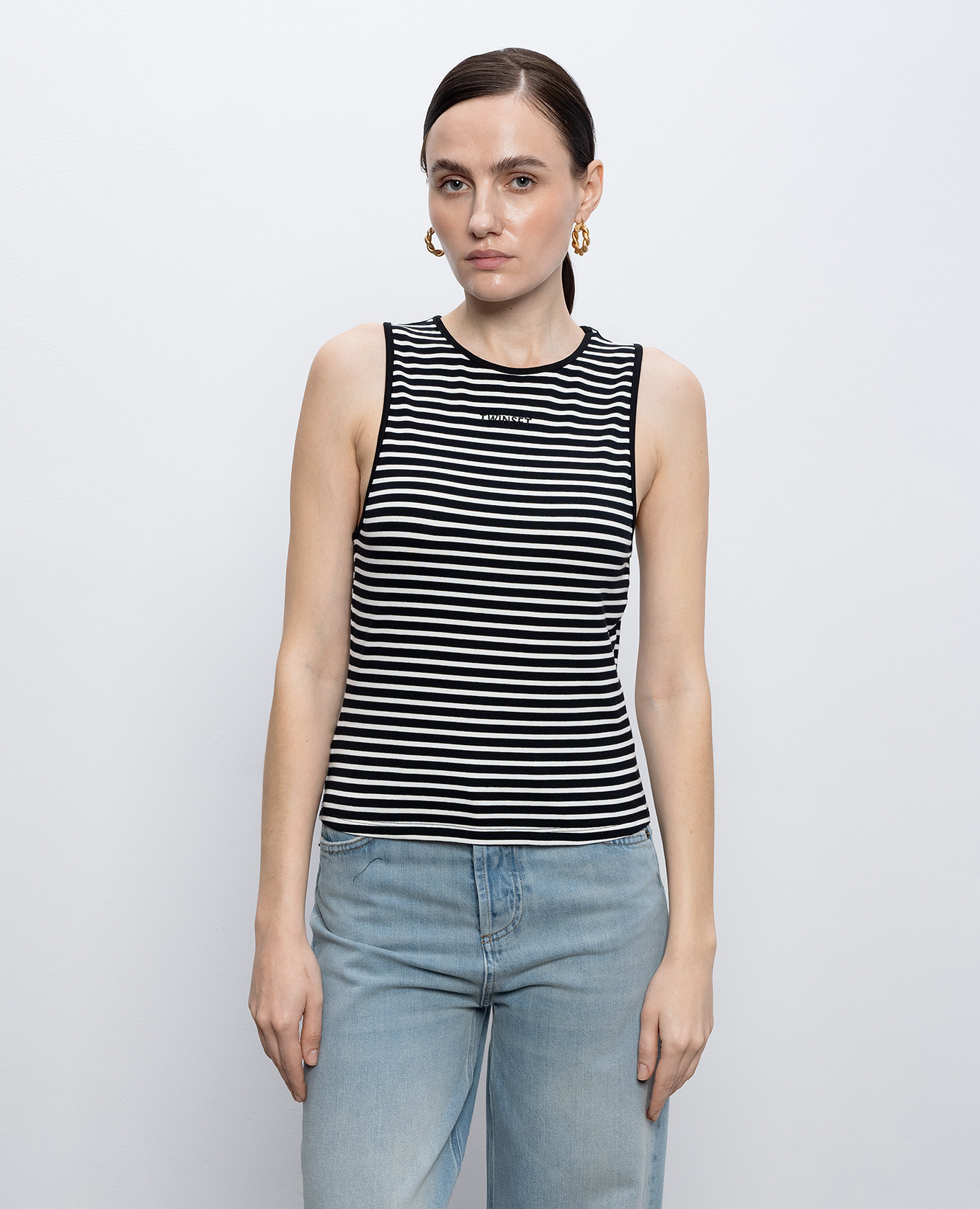 Black striped top with logo embroidery Twinset
Black striped top with logo embroidery Twinset
