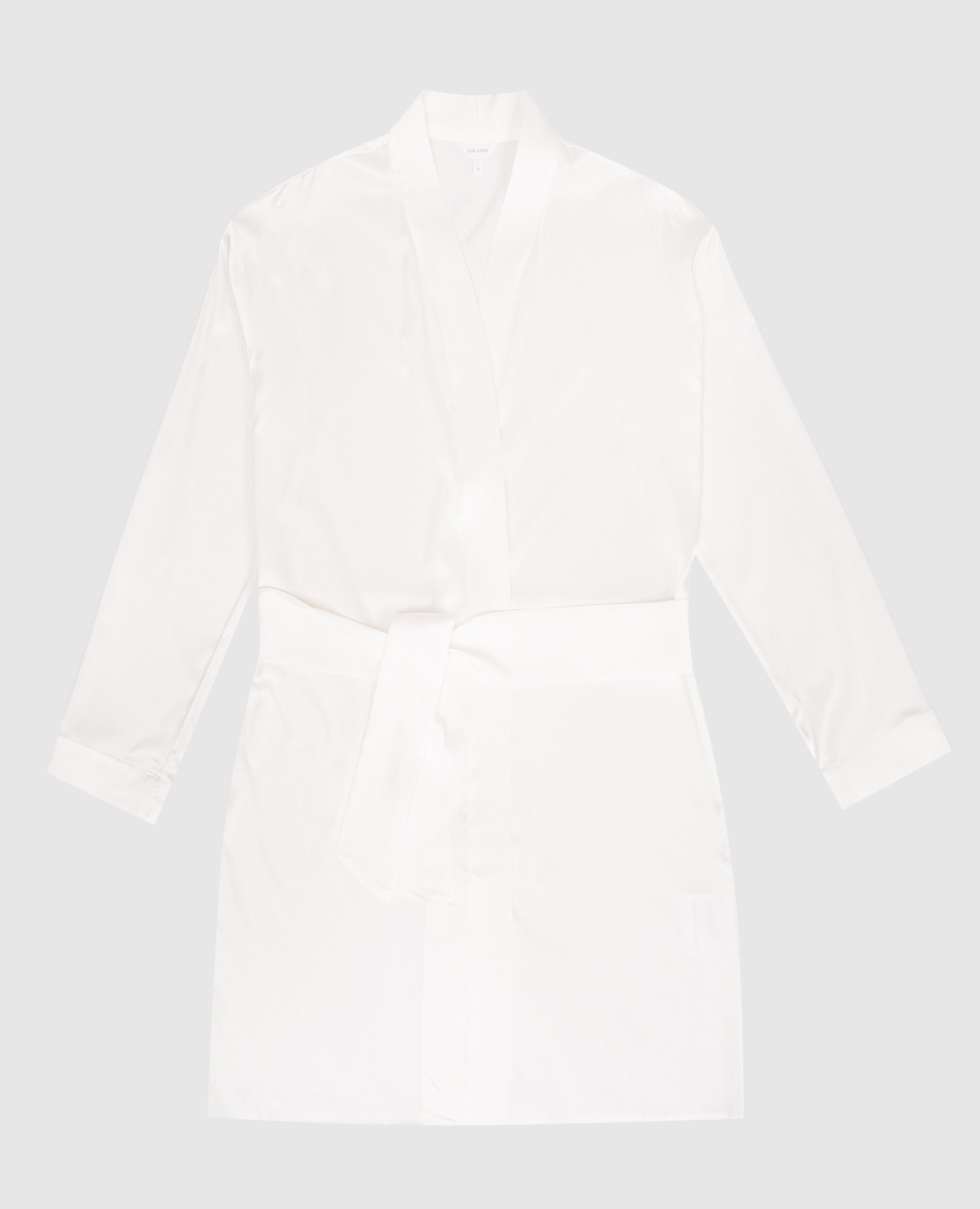 White silk robe Dore & Rose
White silk robe Dore & Rose