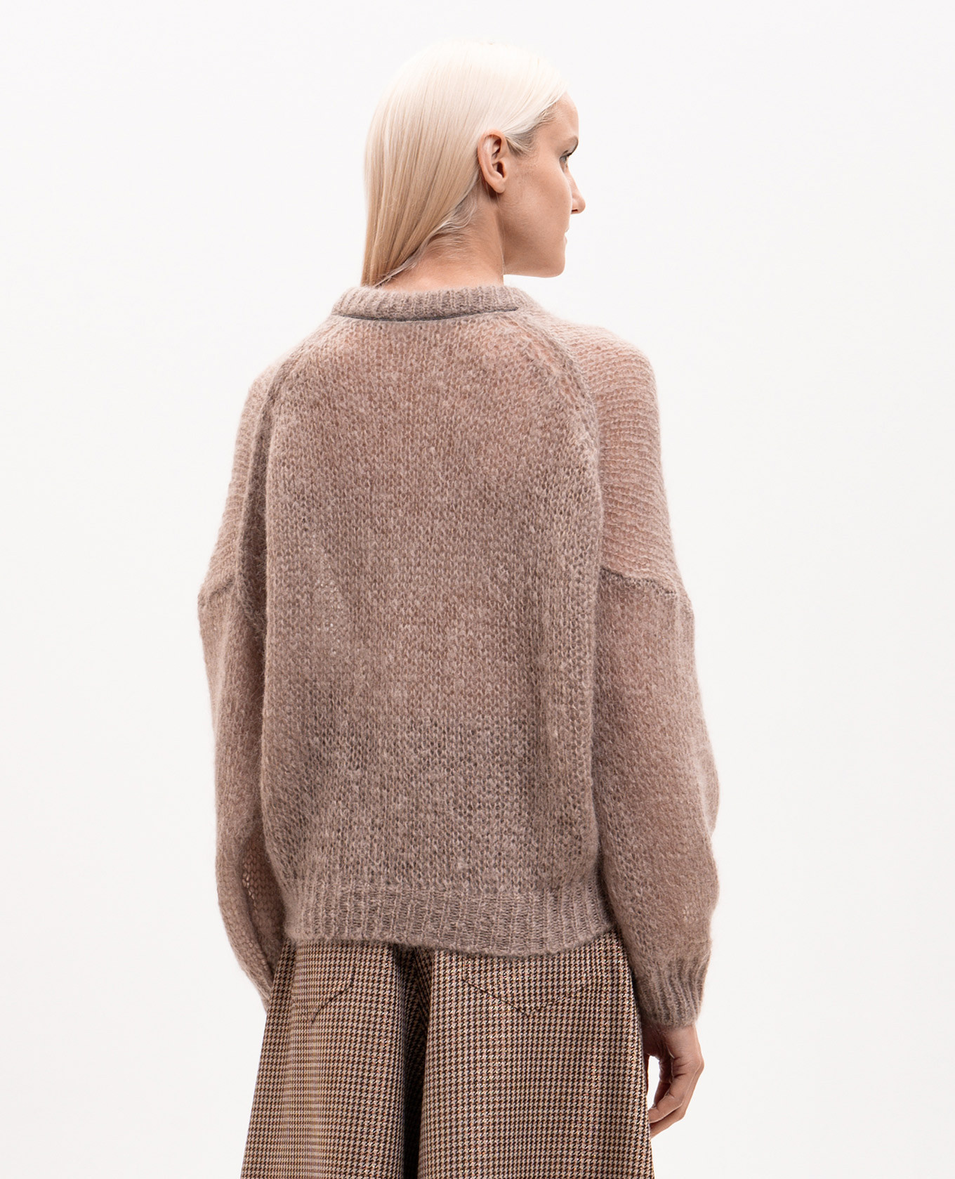 Brown wool sweater Brunello Cucinelli
Brown wool sweater Brunello Cucinelli