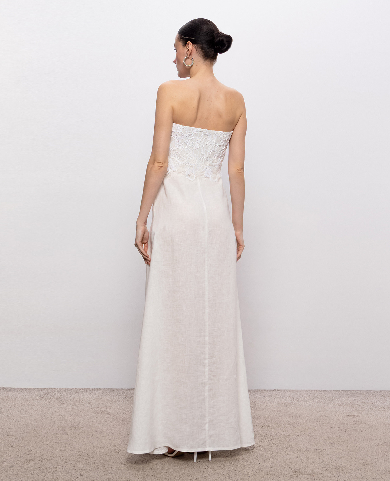 Ivory linen maxi dress Ermanno Scervino Life, Beige
Ivory linen maxi dress Ermanno Scervino Life, Beige