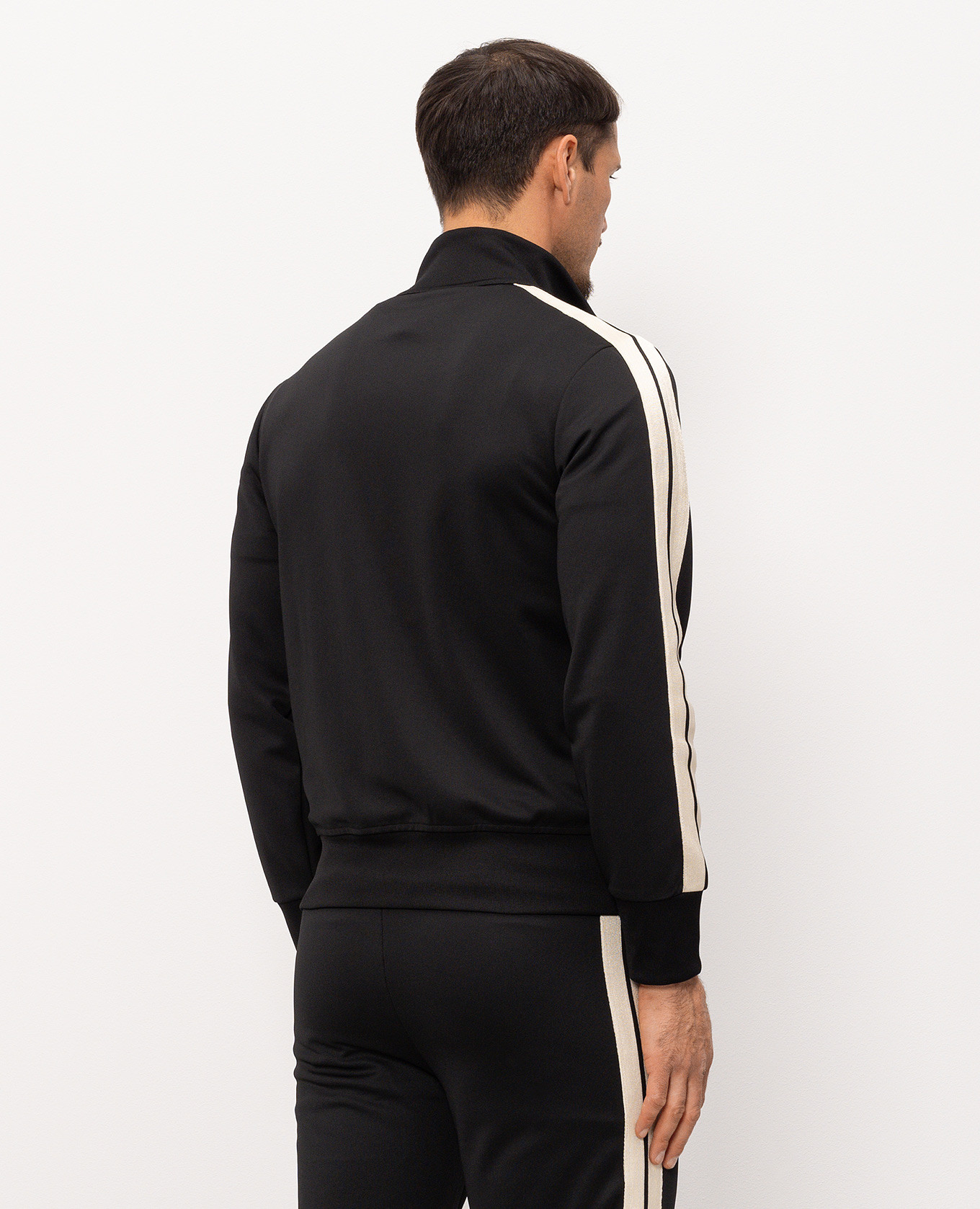 Black sports jacket with logo embroidery Palm Angels
Black sports jacket with logo embroidery Palm Angels
