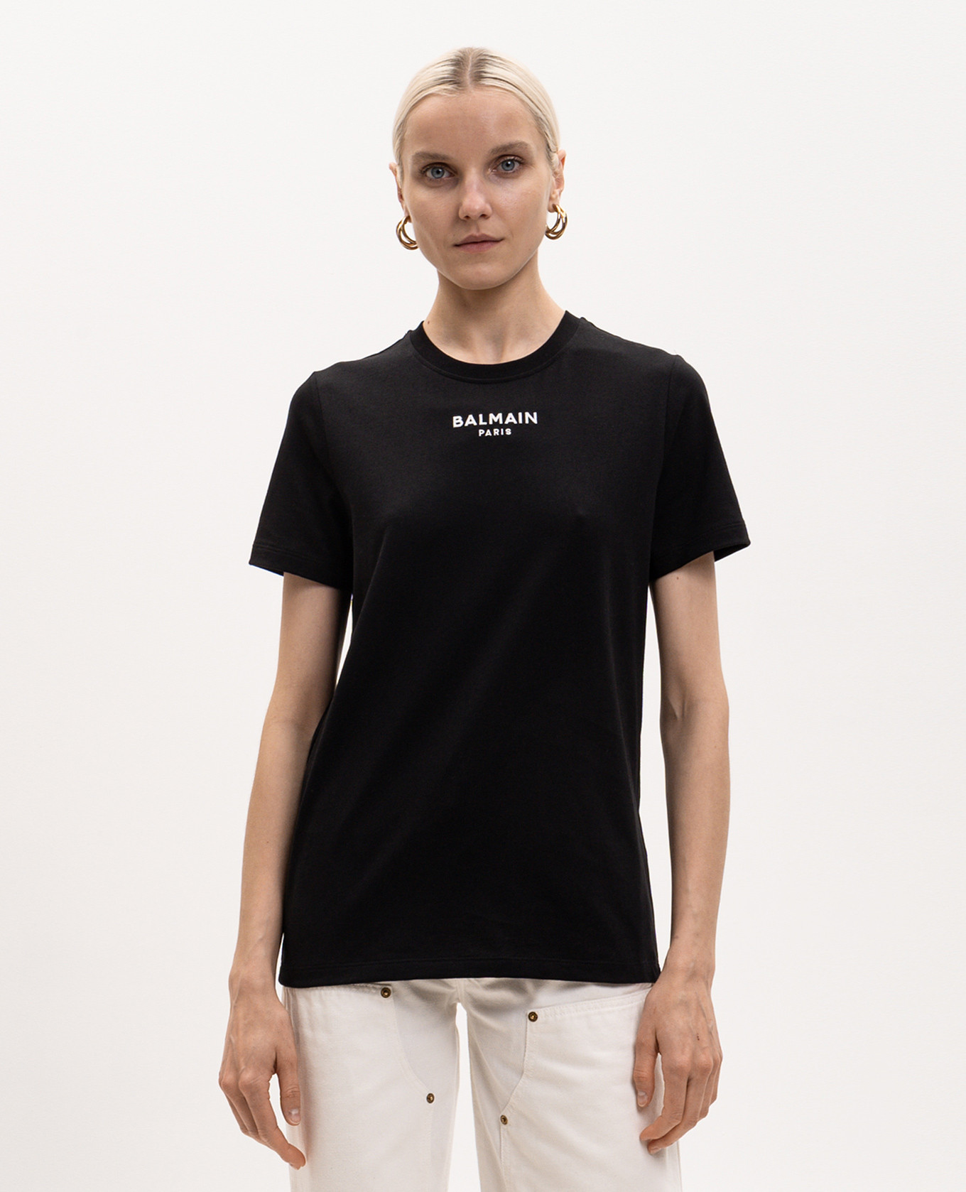 Black T-shirt with embroidered logo Balmain
Black T-shirt with embroidered logo Balmain
