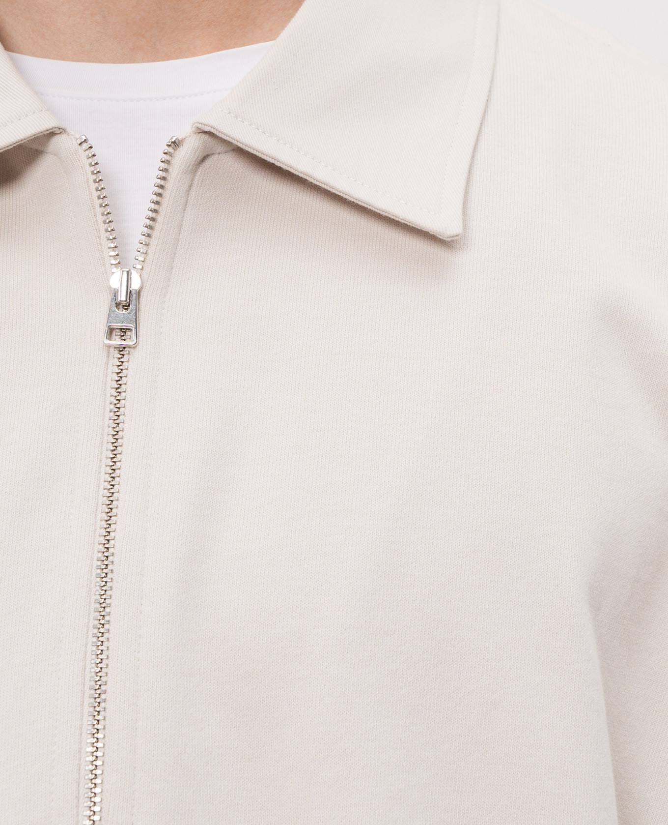 Beige long-sleeved polo shirt Darius AGOLDE
Beige long-sleeved polo shirt Darius AGOLDE