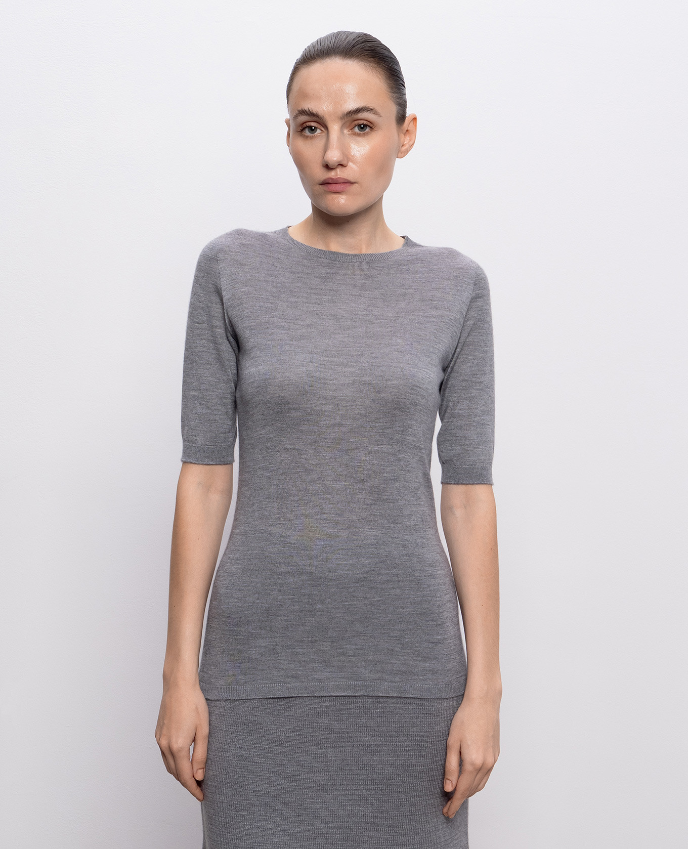 Grey melange cashmere and silk top Fabiana Filippi
Grey melange cashmere and silk top Fabiana Filippi
