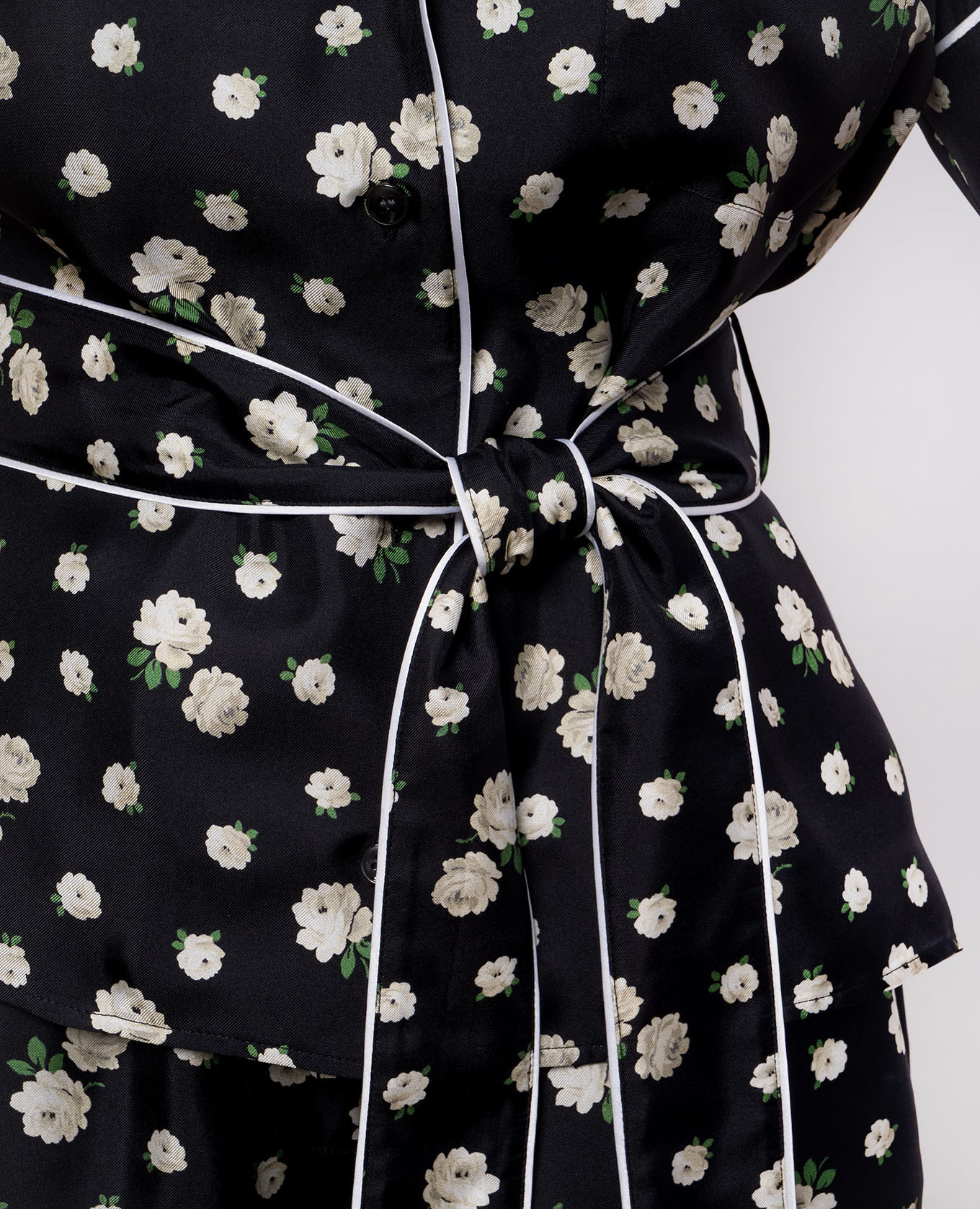 Black printed silk blouse Dolce&Gabbana
Black printed silk blouse Dolce&Gabbana