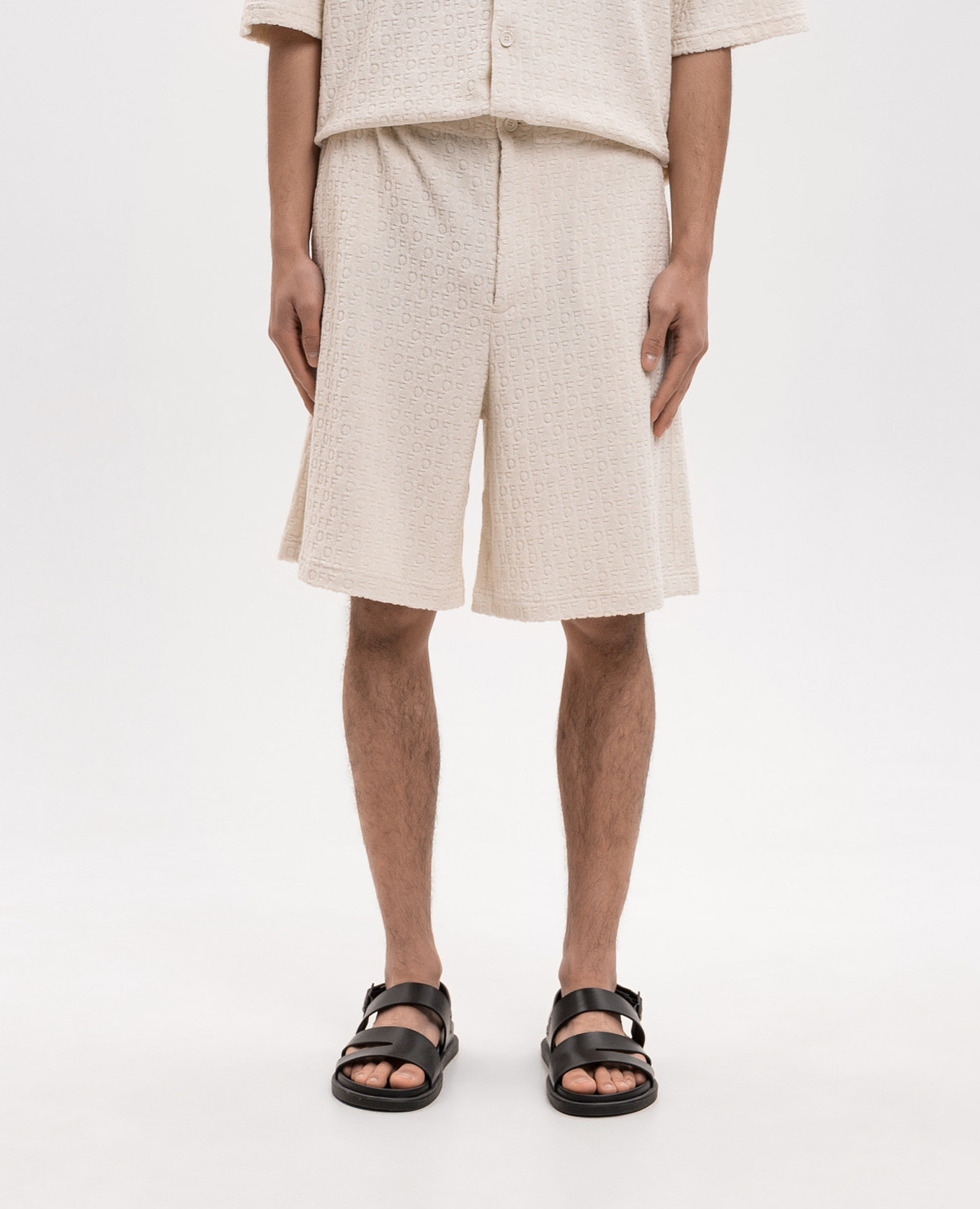 Beige shorts with OFF logo pattern Off-White
Beige shorts with OFF logo pattern Off-White