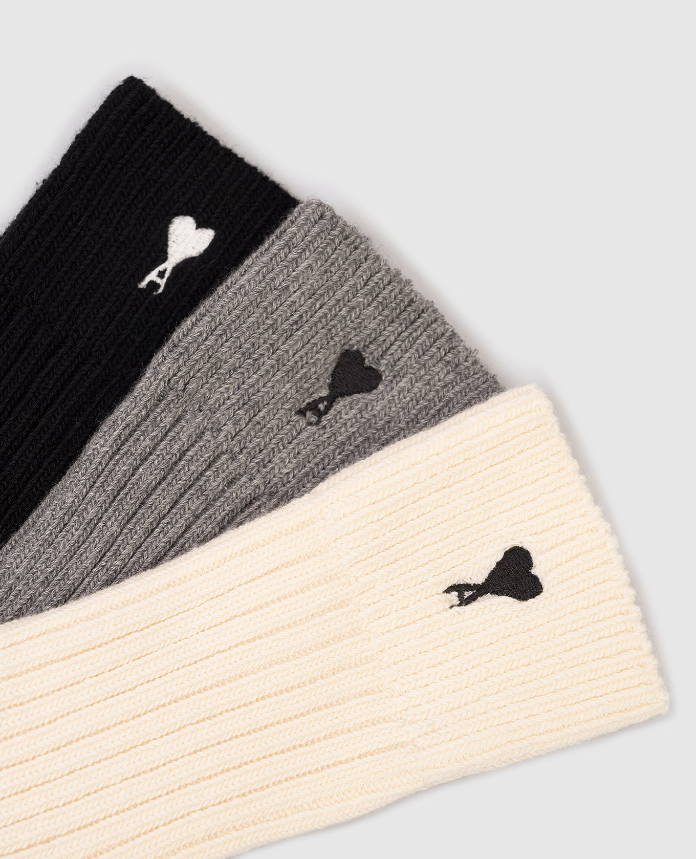 Ami de Coeur embroidered socks set Ami Paris, White
Ami de Coeur embroidered socks set Ami Paris, White