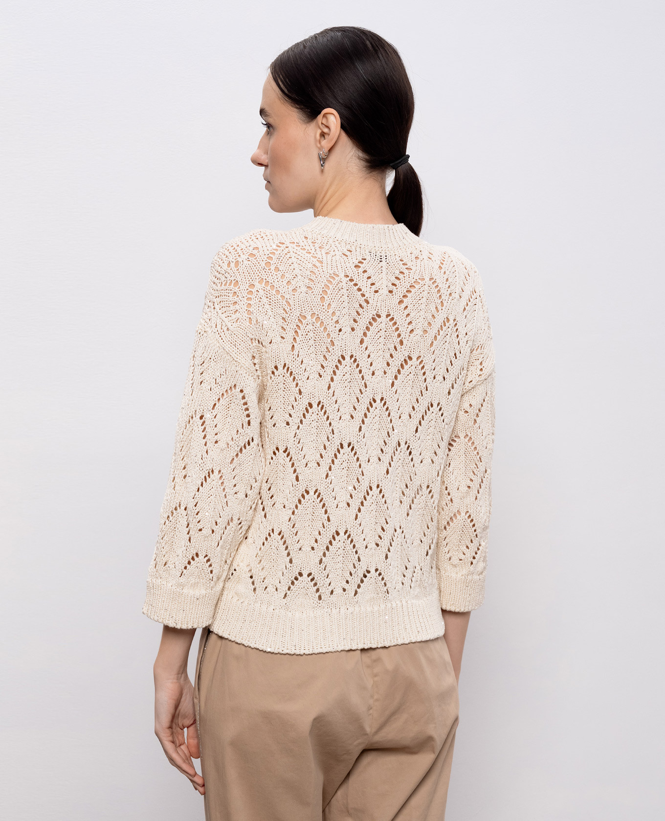 Beige openwork jumper with sequins Peserico
Beige openwork jumper with sequins Peserico