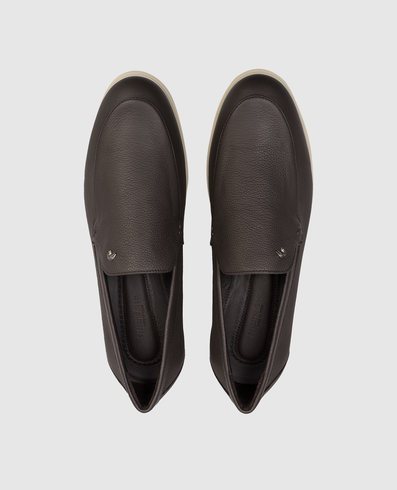 Brown leather loafers with emblem Stefano Ricci
Brown leather loafers with emblem Stefano Ricci