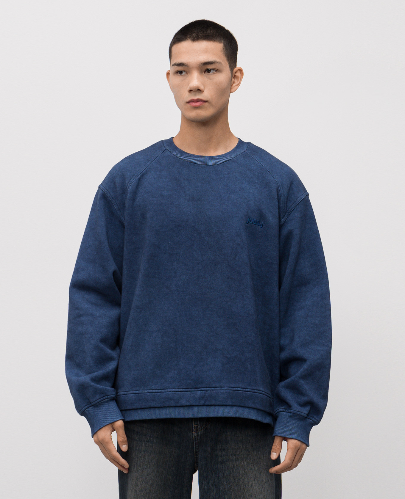 Blue wool sweatshirt Juun.j
Blue wool sweatshirt Juun.j