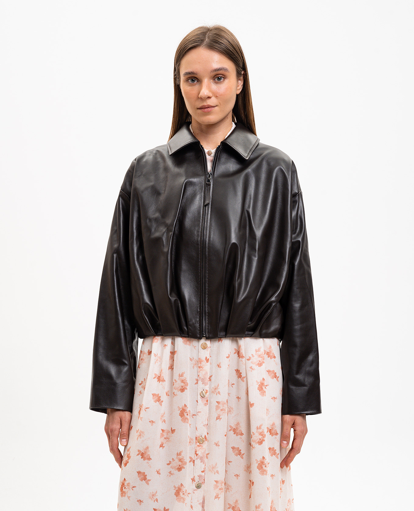 Brown leather jacket with logo patch Babe Pay Pls
Brown leather jacket with logo patch Babe Pay Pls