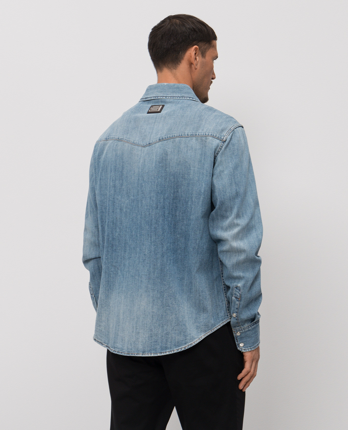 Blue denim shirt with holes Dolce&Gabbana
Blue denim shirt with holes Dolce&Gabbana