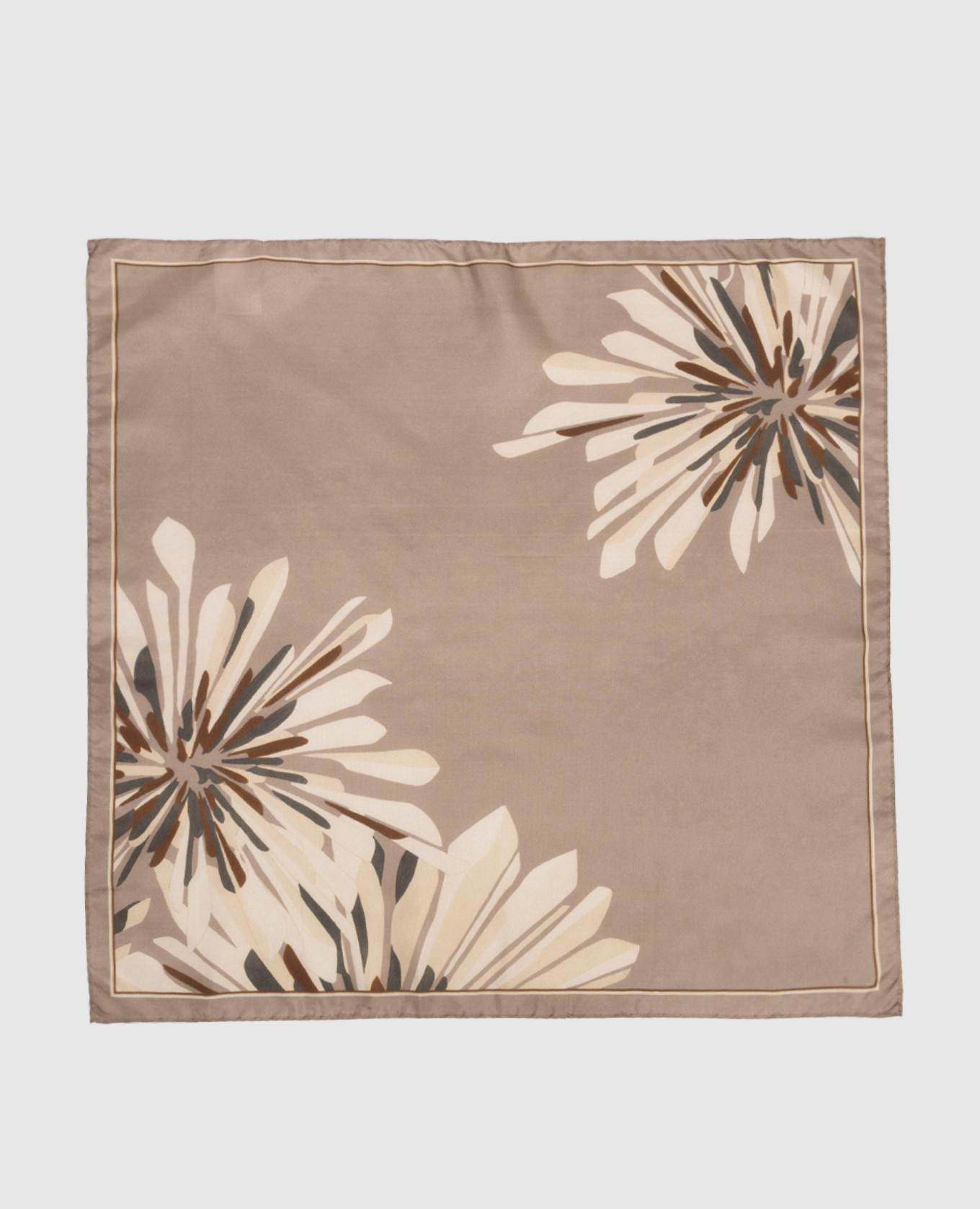Khaki silk scarf with floral print Brunello Cucinelli
Khaki silk scarf with floral print Brunello Cucinelli