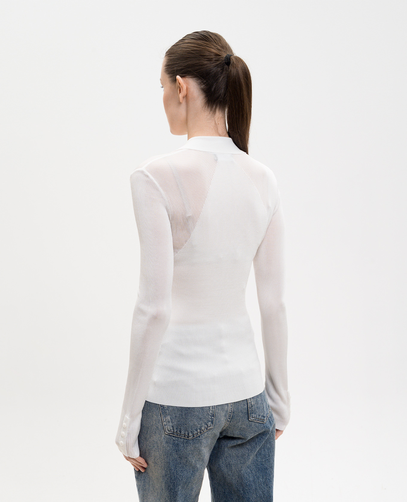 White cardigan Jacob Lee
White cardigan Jacob Lee