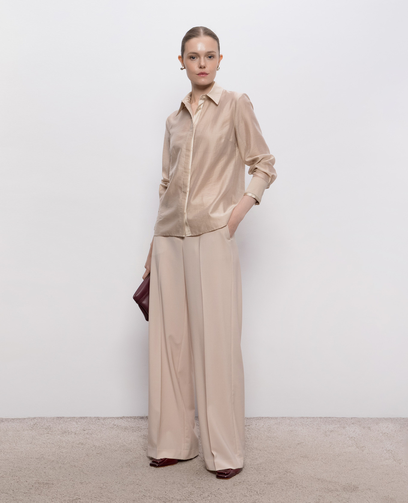 Beige wool pants with patch Peserico
Beige wool pants with patch Peserico