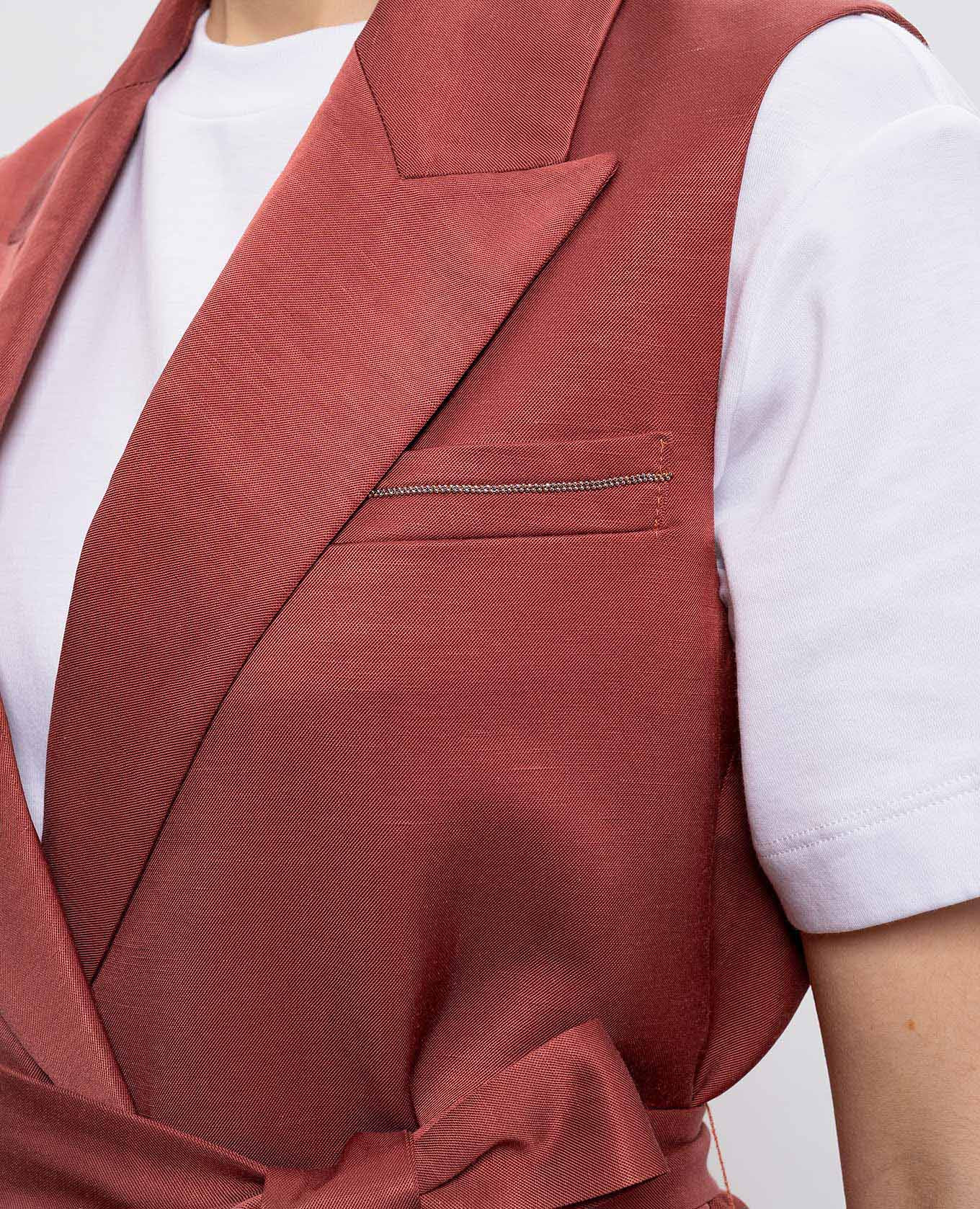 Red double-breasted vest with linen Peserico
Red double-breasted vest with linen Peserico