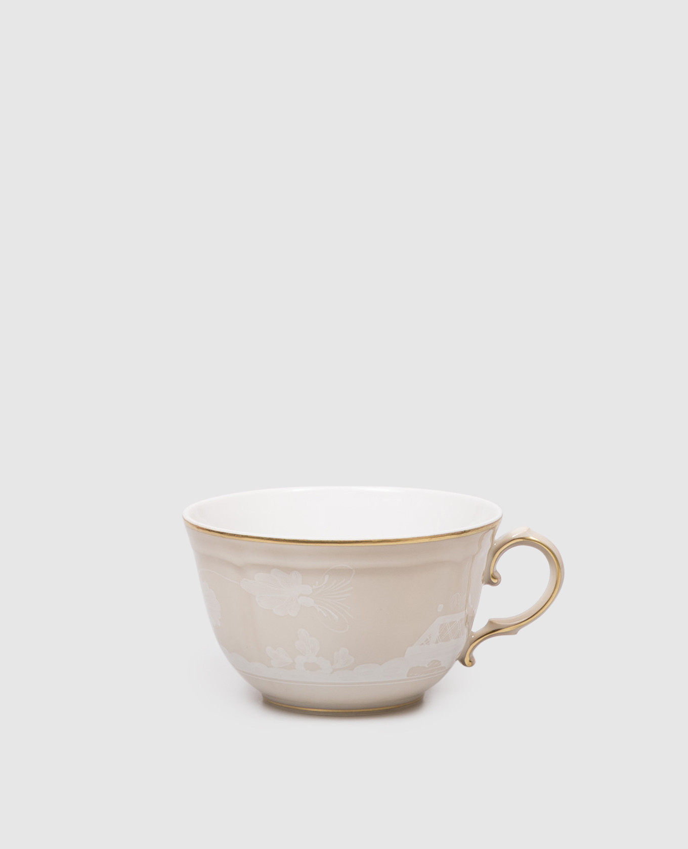 Beige porcelain tea cup Ginori 1735
Beige porcelain tea cup Ginori 1735