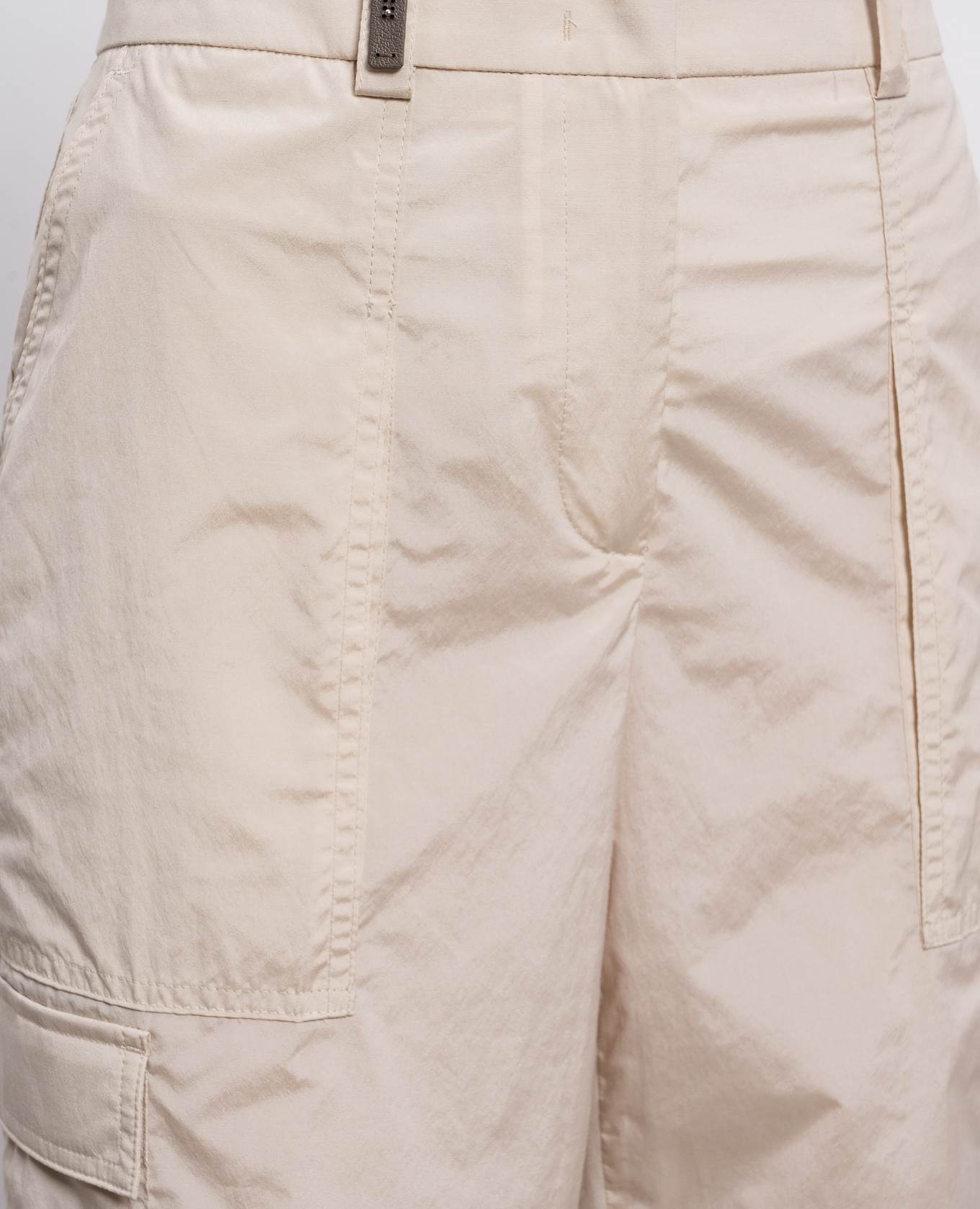 Beige cargo pants with brand patch Peserico
Beige cargo pants with brand patch Peserico