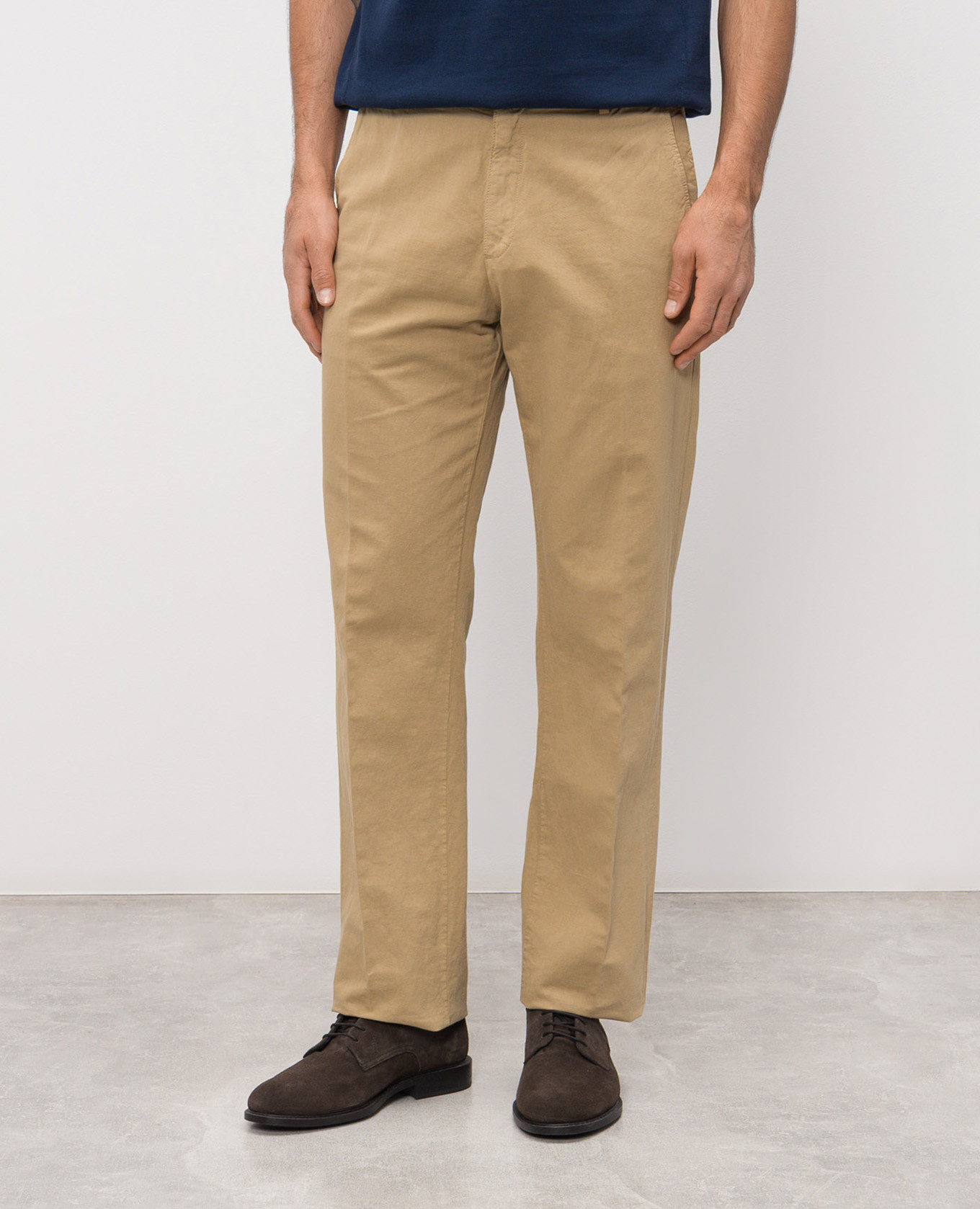 Brown linen pants Trussardi
Brown linen pants Trussardi