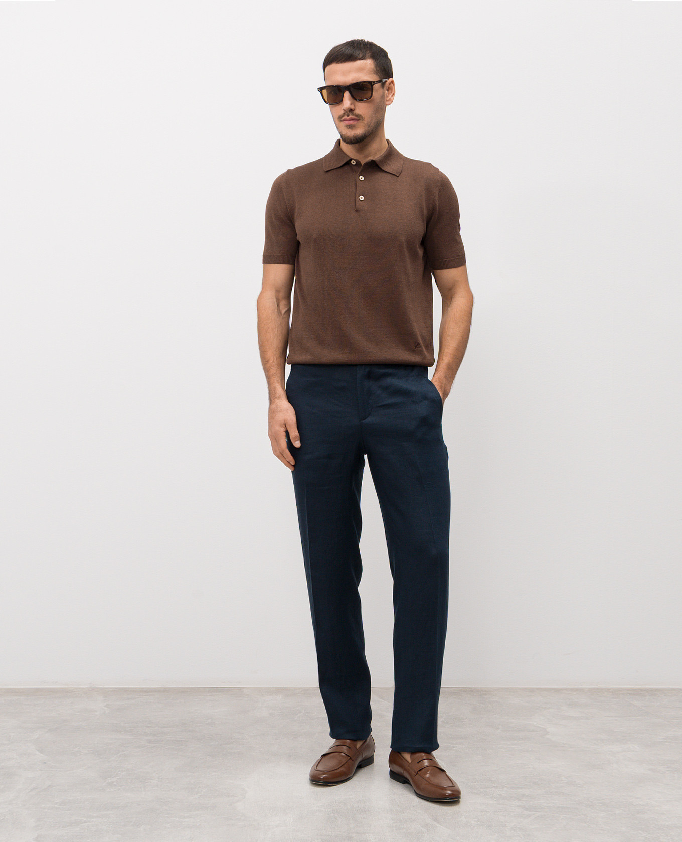 Brown linen and silk polo shirt ISAIA
Brown linen and silk polo shirt ISAIA