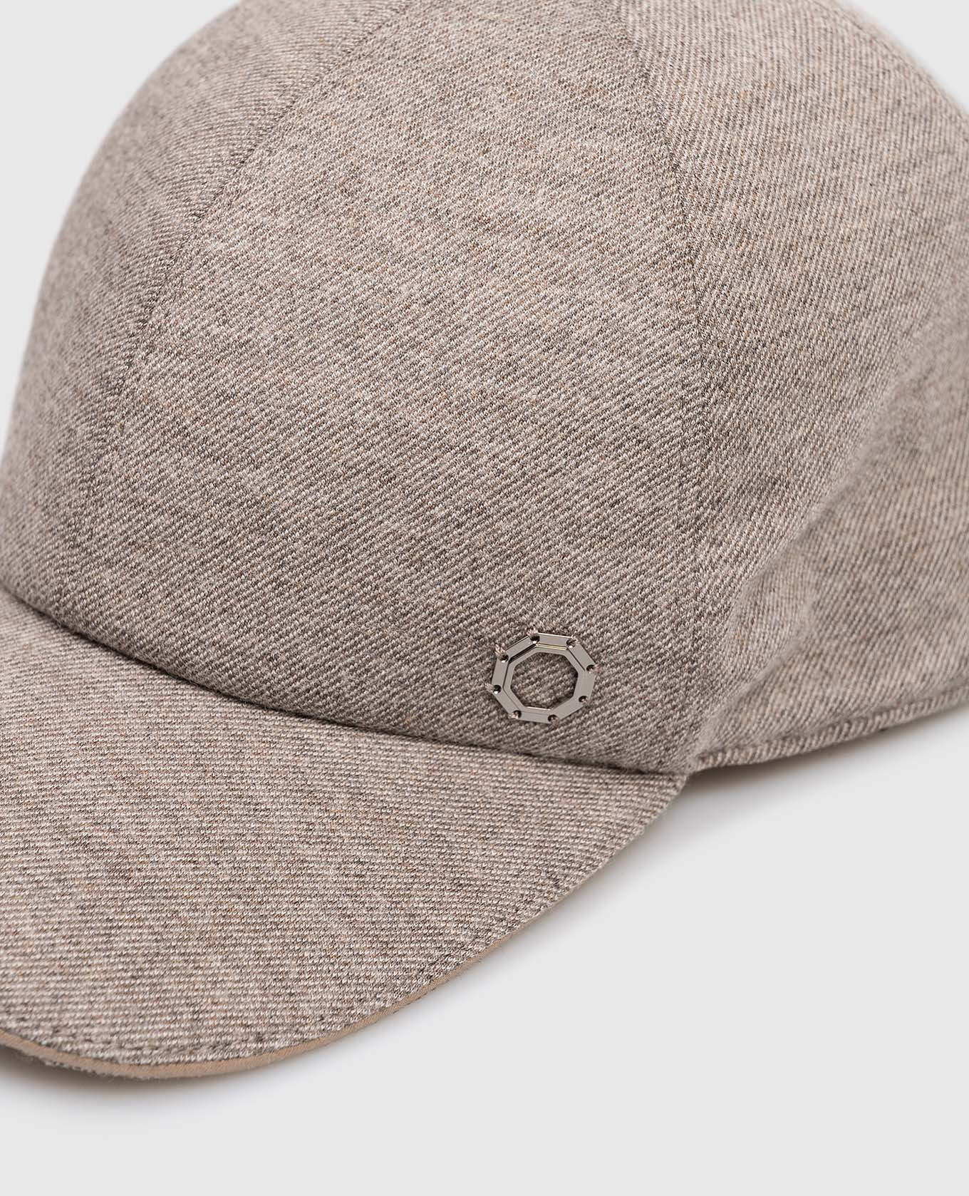 Grey wool cap with logo Stefano Ricci
Grey wool cap with logo Stefano Ricci