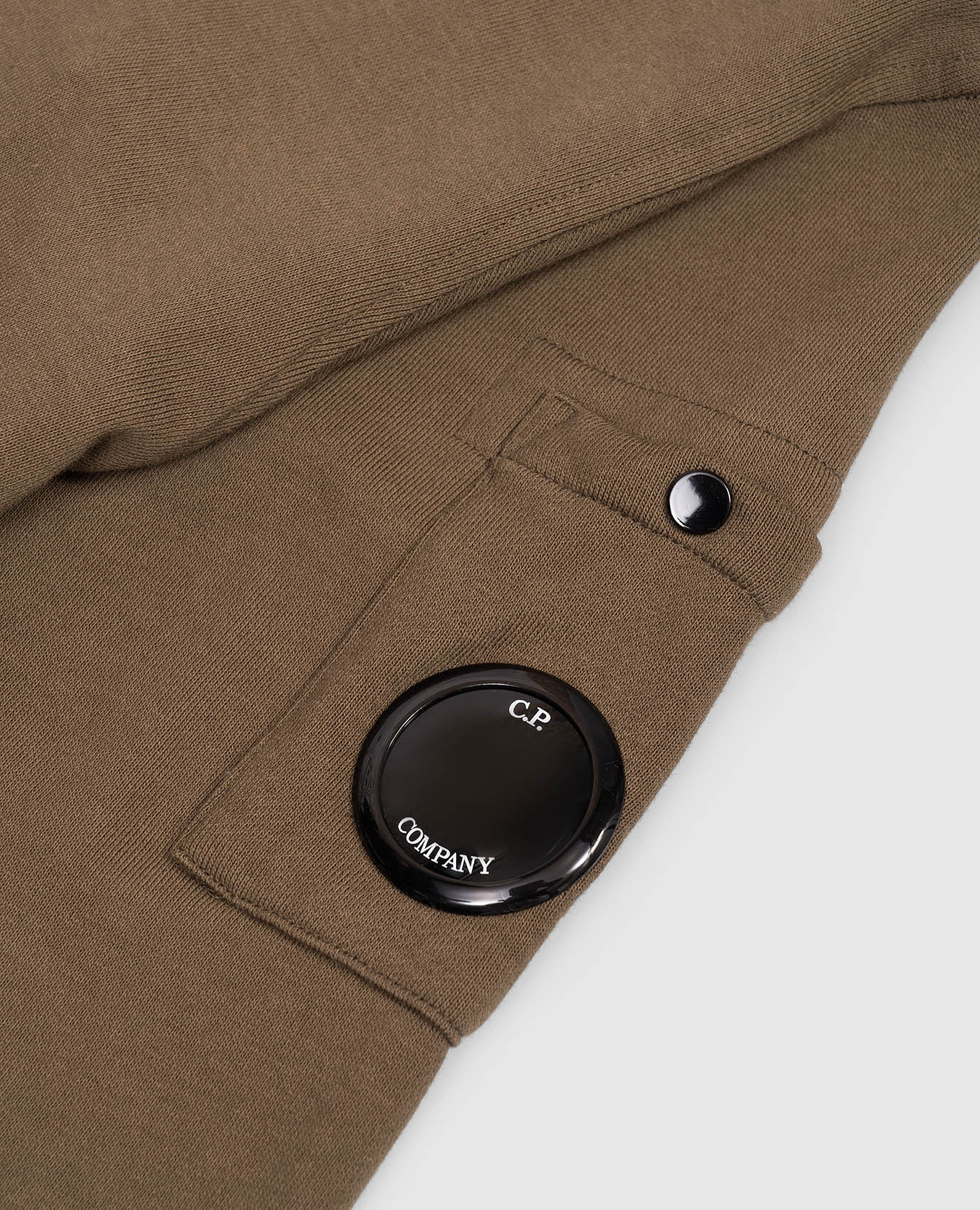 Children's khaki sweatshirt with logo patch C.P. Company
Children's khaki sweatshirt with logo patch C.P. Company