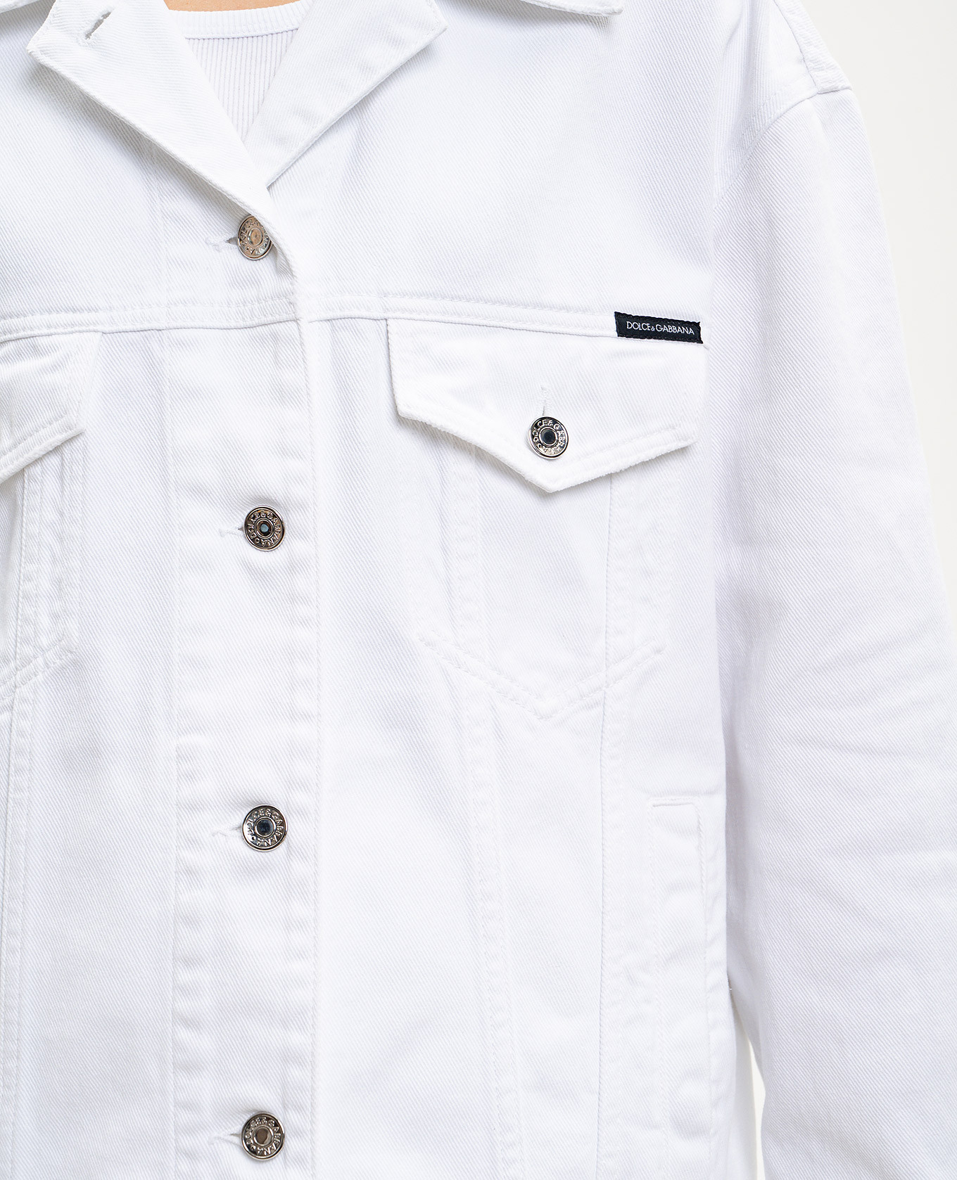 White denim jacket with patch Dolce&Gabbana
White denim jacket with patch Dolce&Gabbana