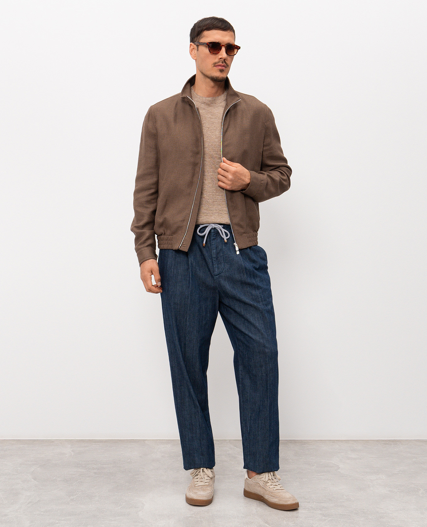 Beige linen and silk T-shirt Cashmere&Whiskey
Beige linen and silk T-shirt Cashmere&Whiskey