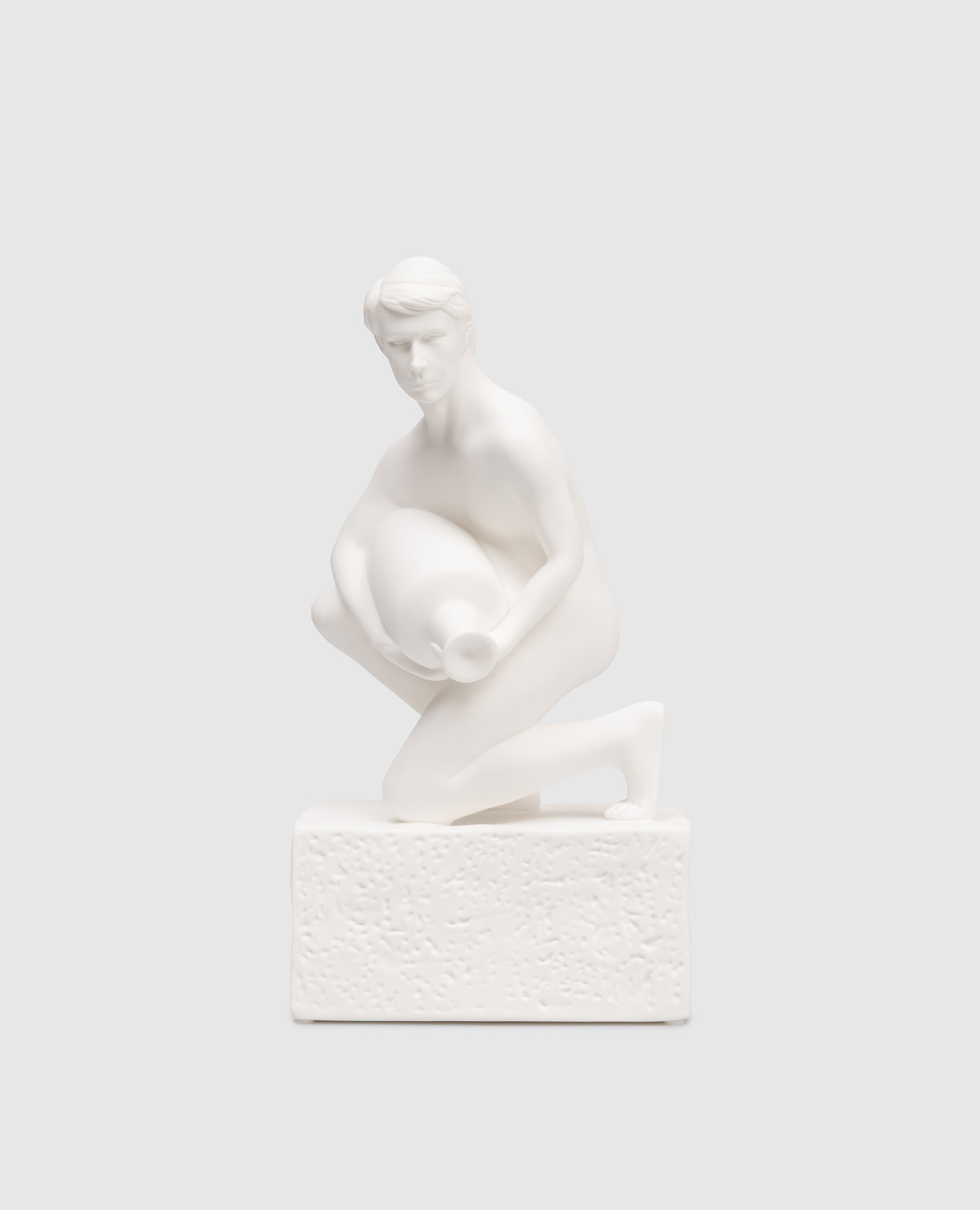 Decorative porcelain figurine Zodiac Aquarius man Palais Royal, White
Decorative porcelain figurine Zodiac Aquarius man Palais Royal, White