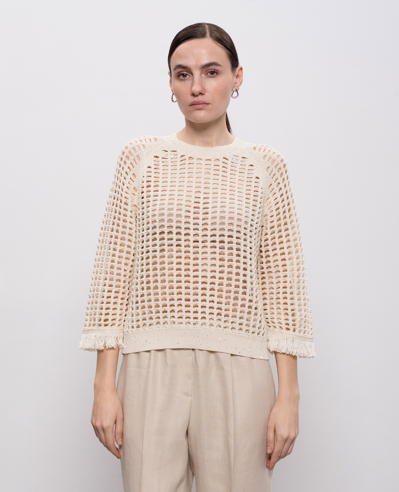 Beige openwork jumper with sequins and fringe Peserico
Beige openwork jumper with sequins and fringe Peserico