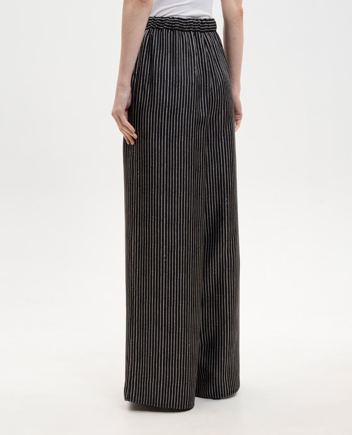 CLARINO black striped silk palazzo pants Max Mara
CLARINO black striped silk palazzo pants Max Mara