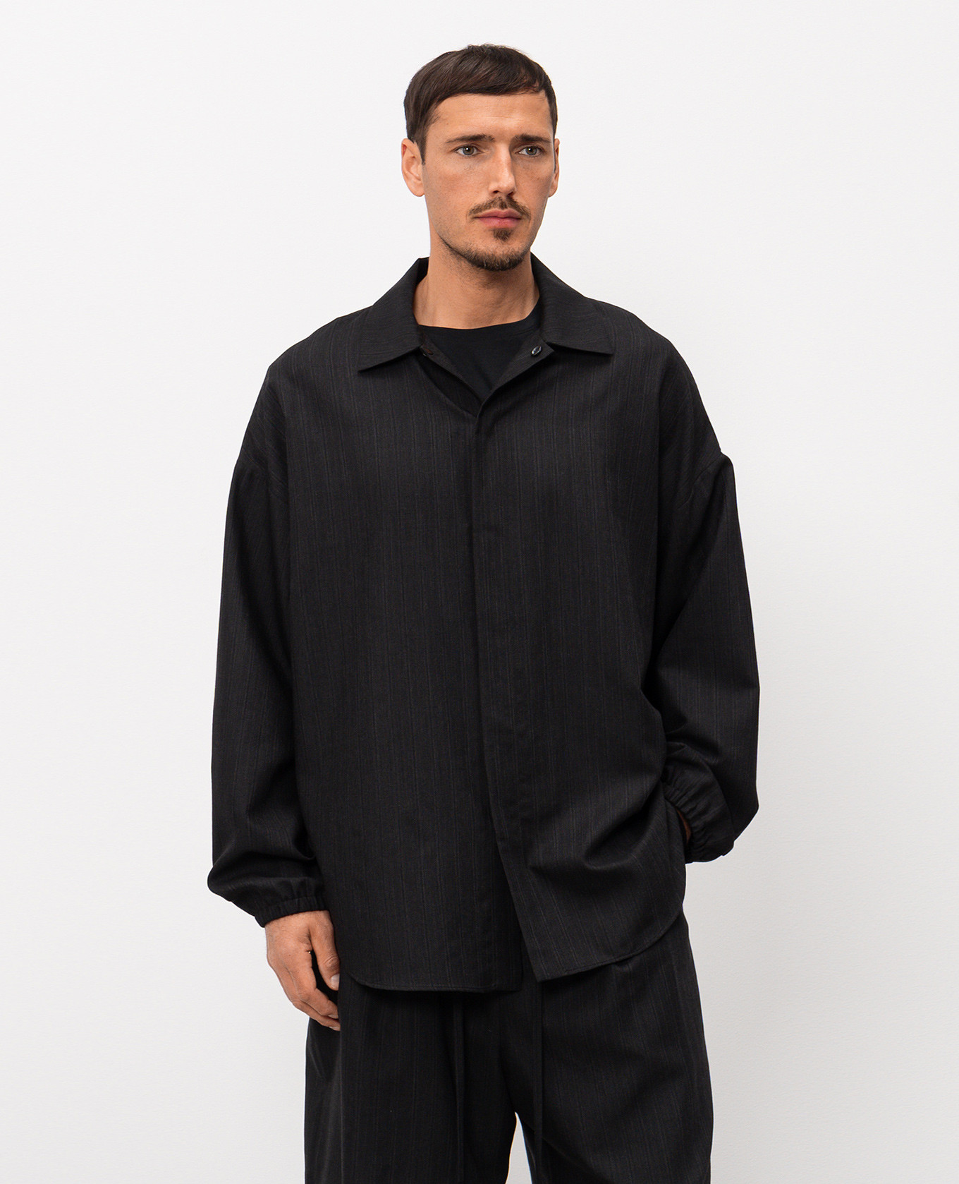 Black wool shirt Fear of God
Black wool shirt Fear of God