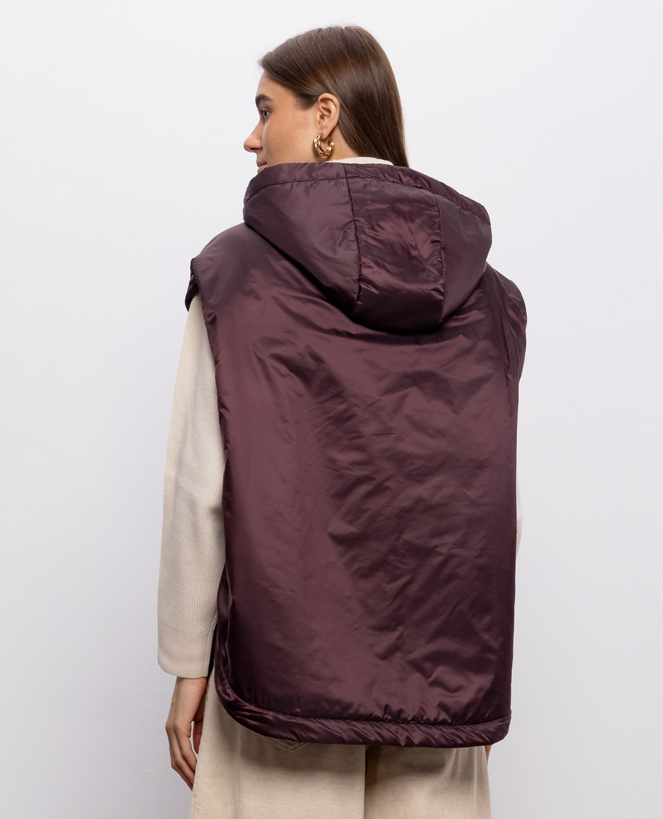 Burgundy vest CAMBRA Max Mara
Burgundy vest CAMBRA Max Mara