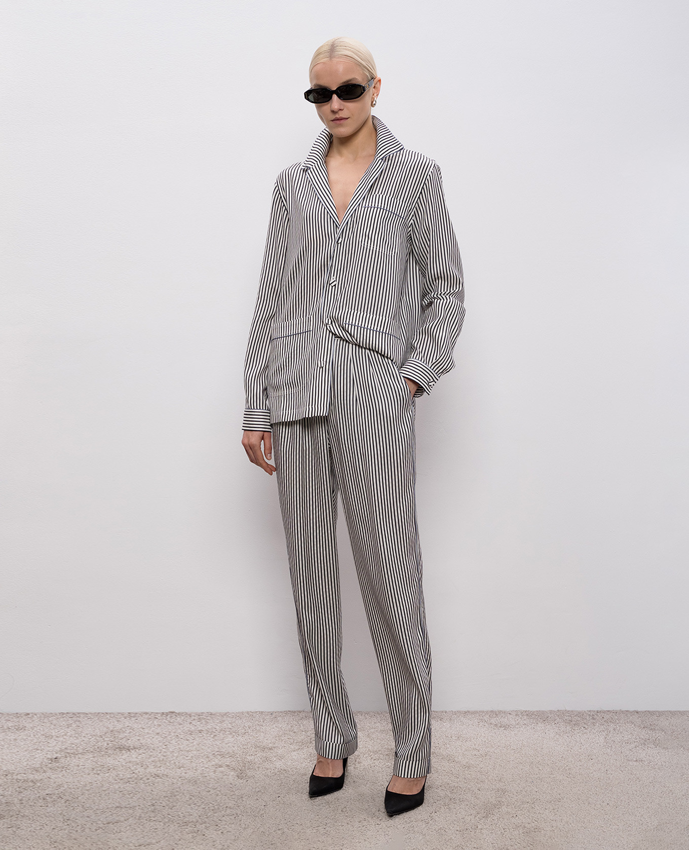 Pajama-style silk shirt Tom Ford, White
Pajama-style silk shirt Tom Ford, White