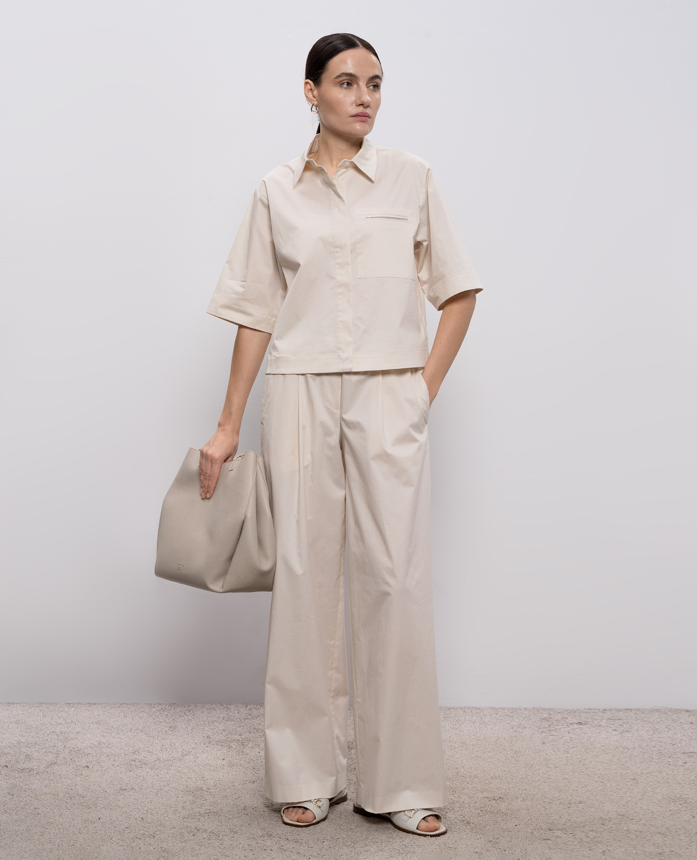 Beige pants with logo Peserico
Beige pants with logo Peserico