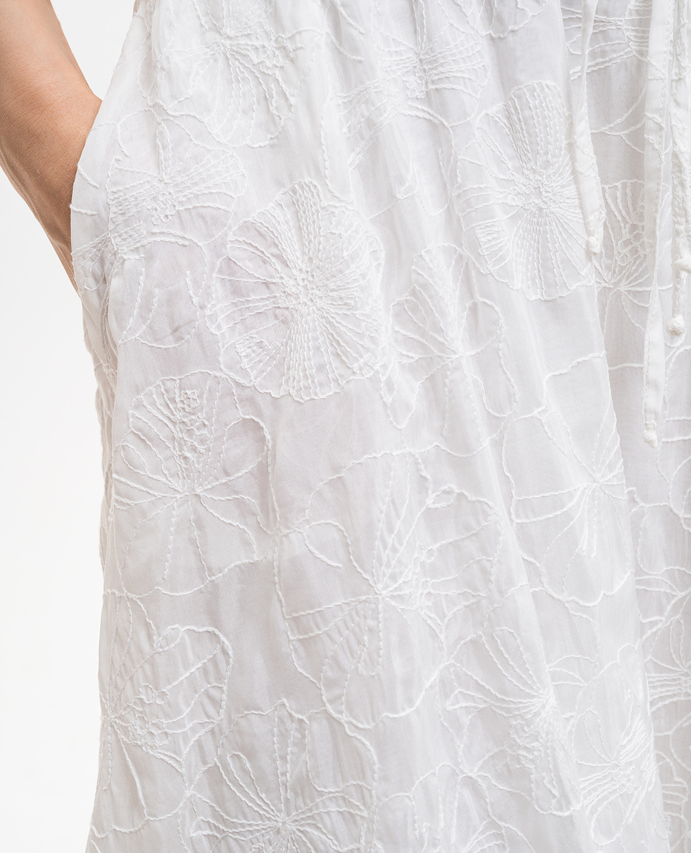 White midi skirt with silk Ballantyne
White midi skirt with silk Ballantyne