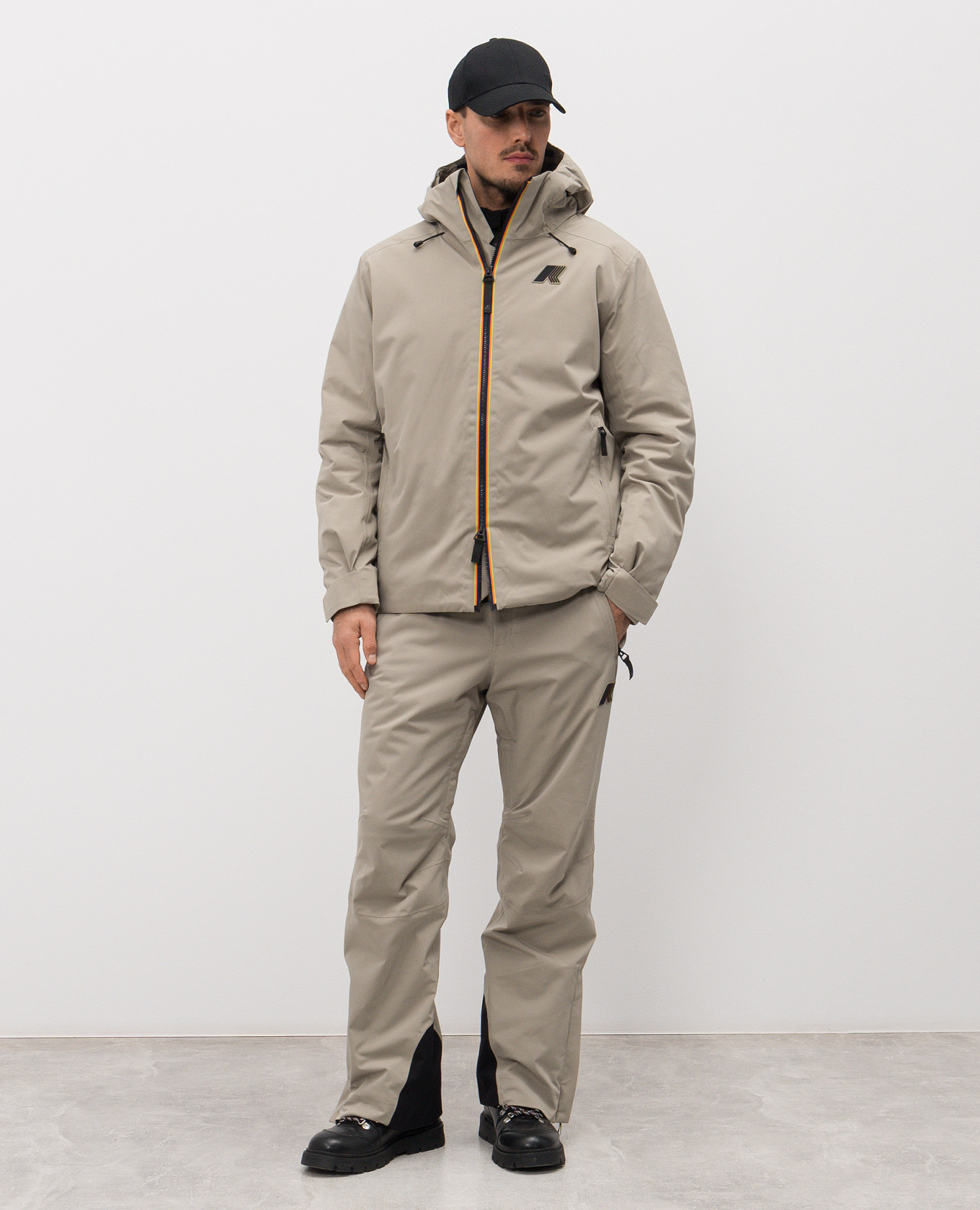 QUEYRAS khaki ski pants K-Way
QUEYRAS khaki ski pants K-Way