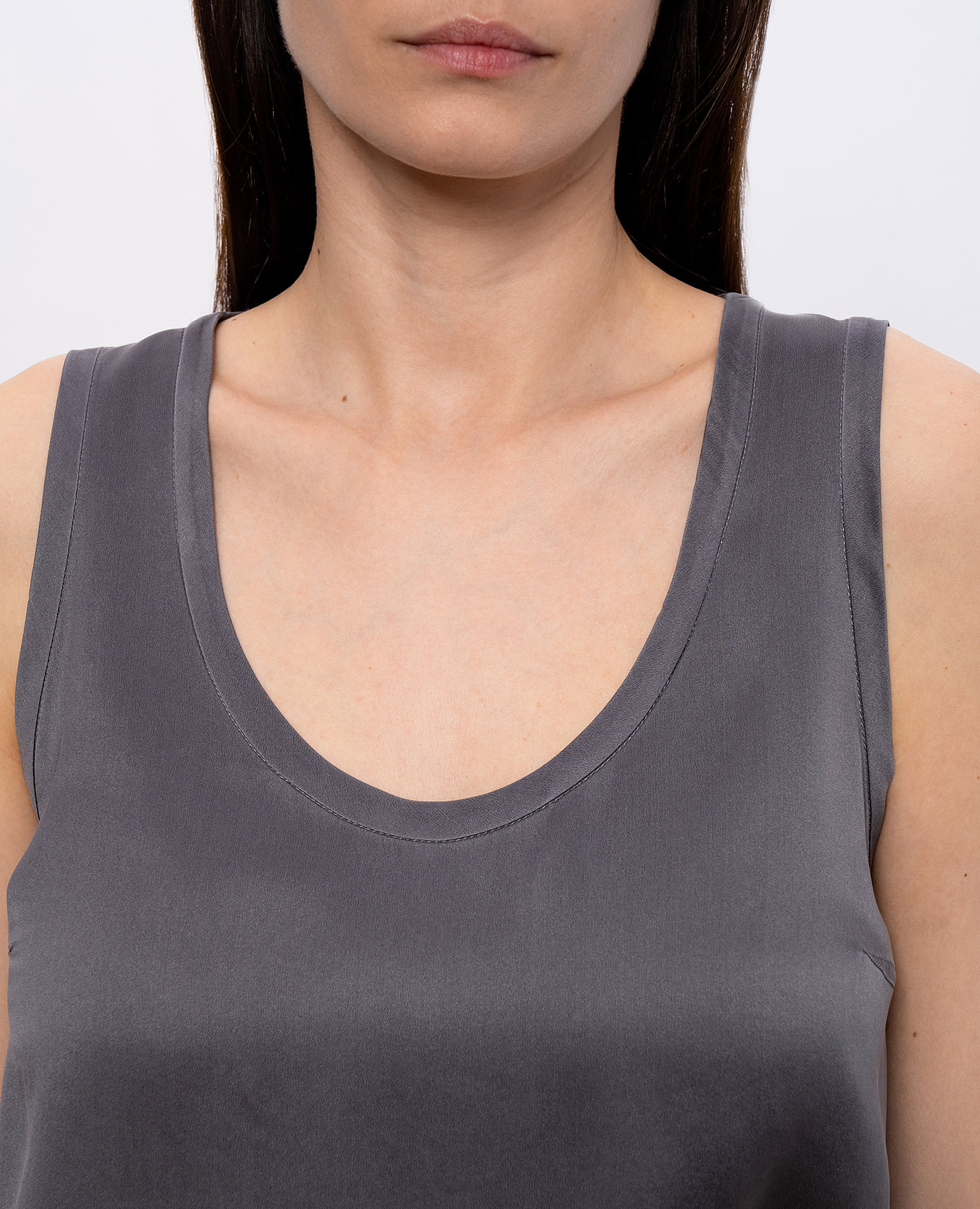Gray silk top Brunello Cucinelli, Grey
Gray silk top Brunello Cucinelli, Grey