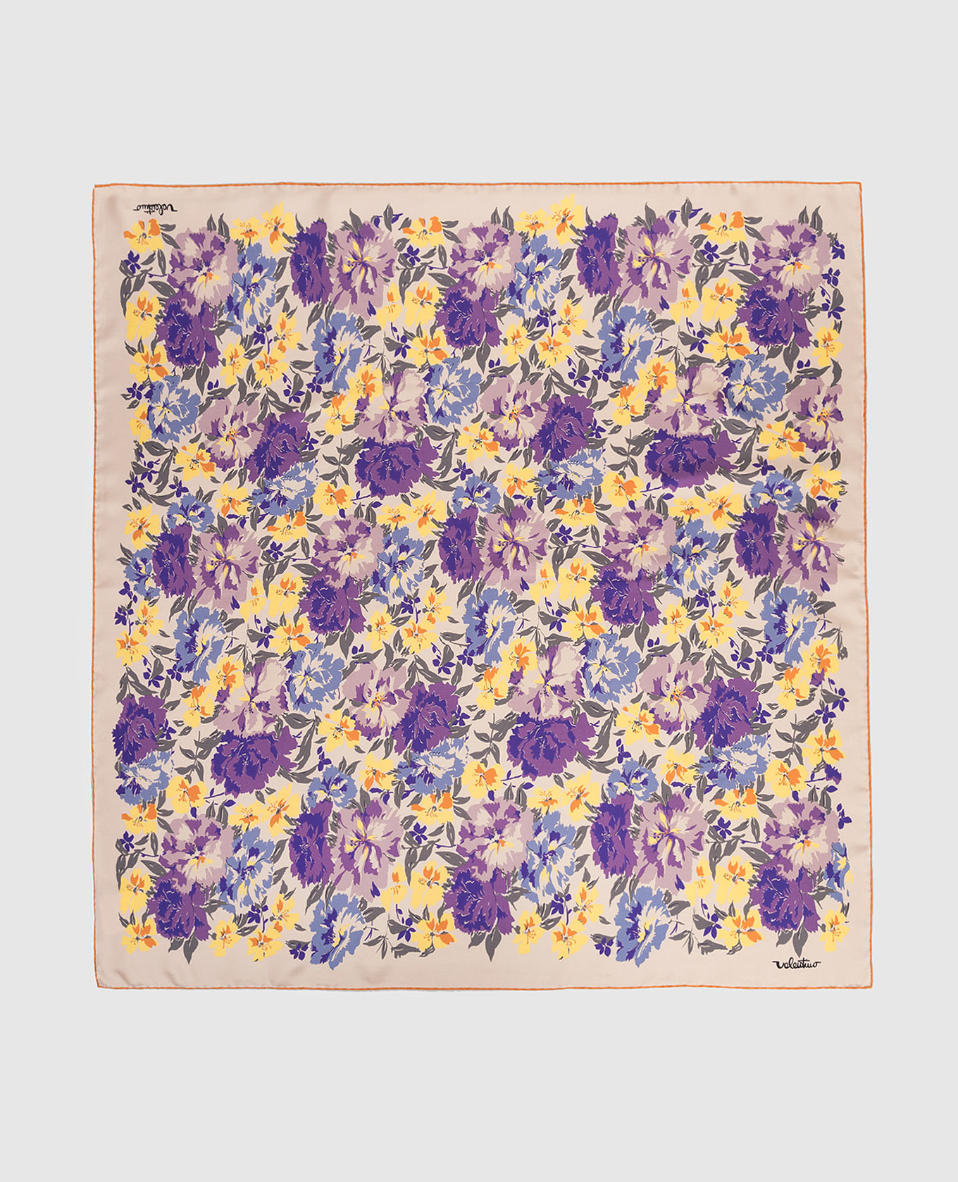 Floral print silk scarf Valentino, Beige
Floral print silk scarf Valentino, Beige
