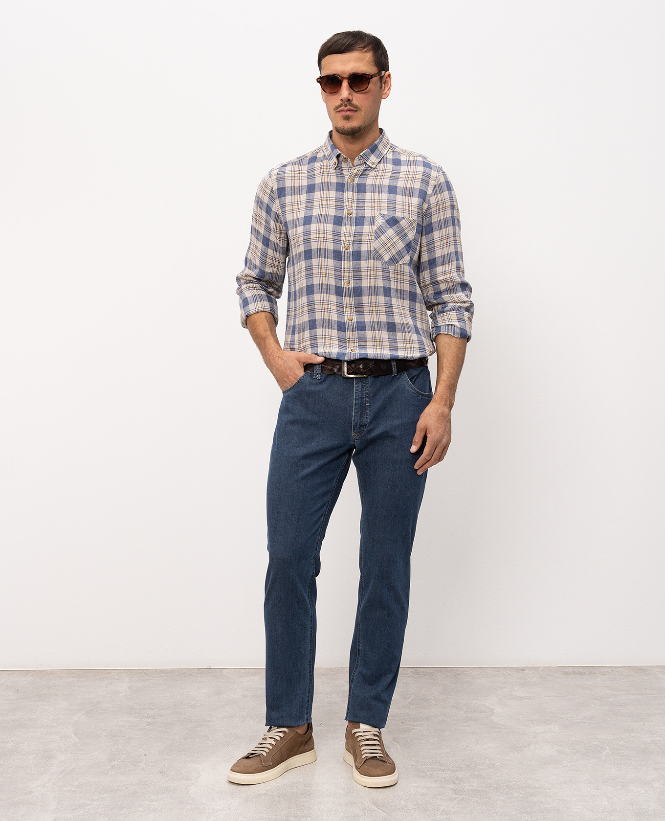 Blue jeans with logo patch Florentino
Blue jeans with logo patch Florentino