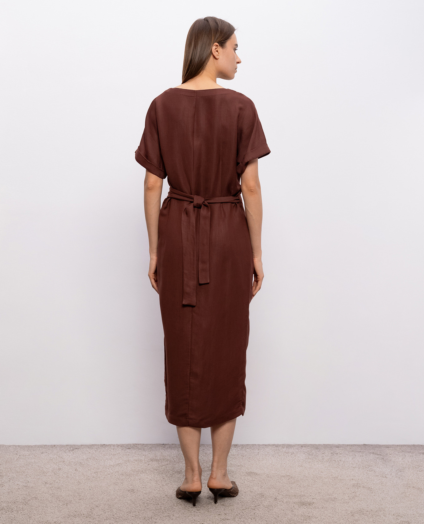 Brown wrap dress with linen Brunello Cucinelli
Brown wrap dress with linen Brunello Cucinelli